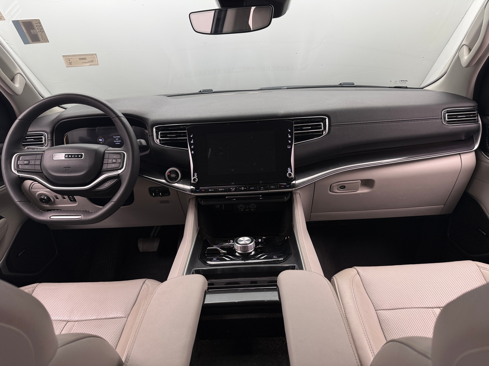 Thumbnail: 2023 Jeep Wagoneer - 2