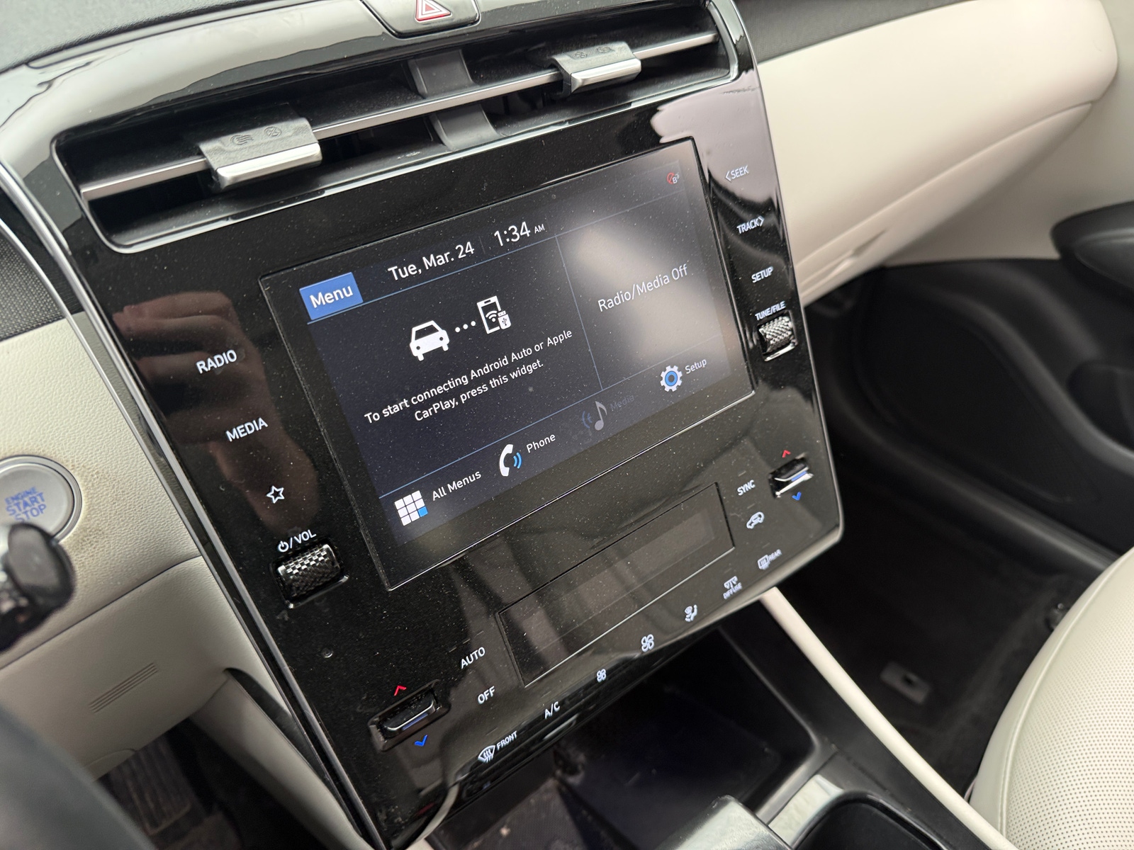 Thumbnail: 2023 Hyundai Tucson - 4