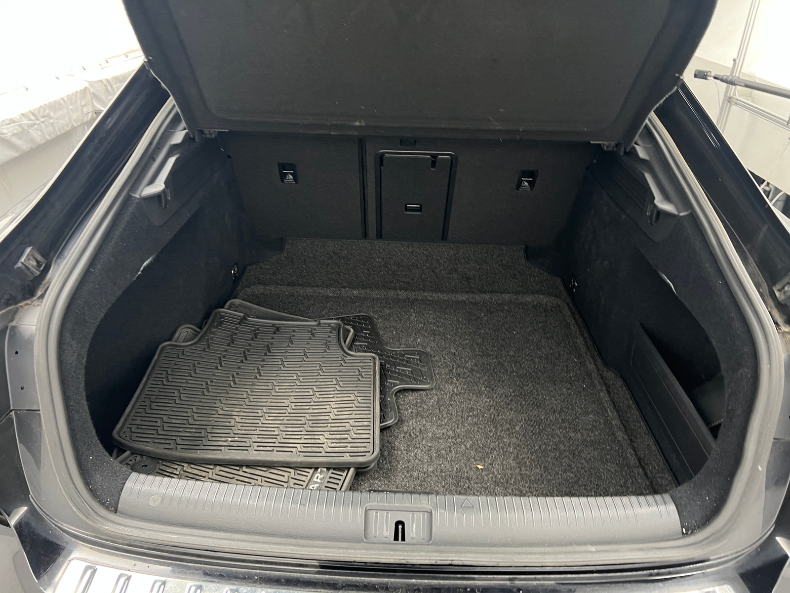 Thumbnail: 2021 Volkswagen Arteon - 6