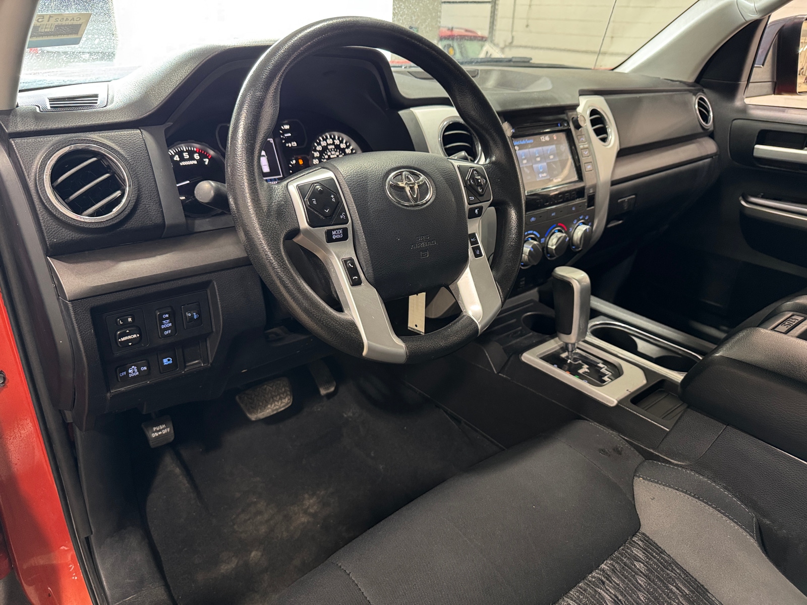 Thumbnail: 2018 Toyota Tundra - 3