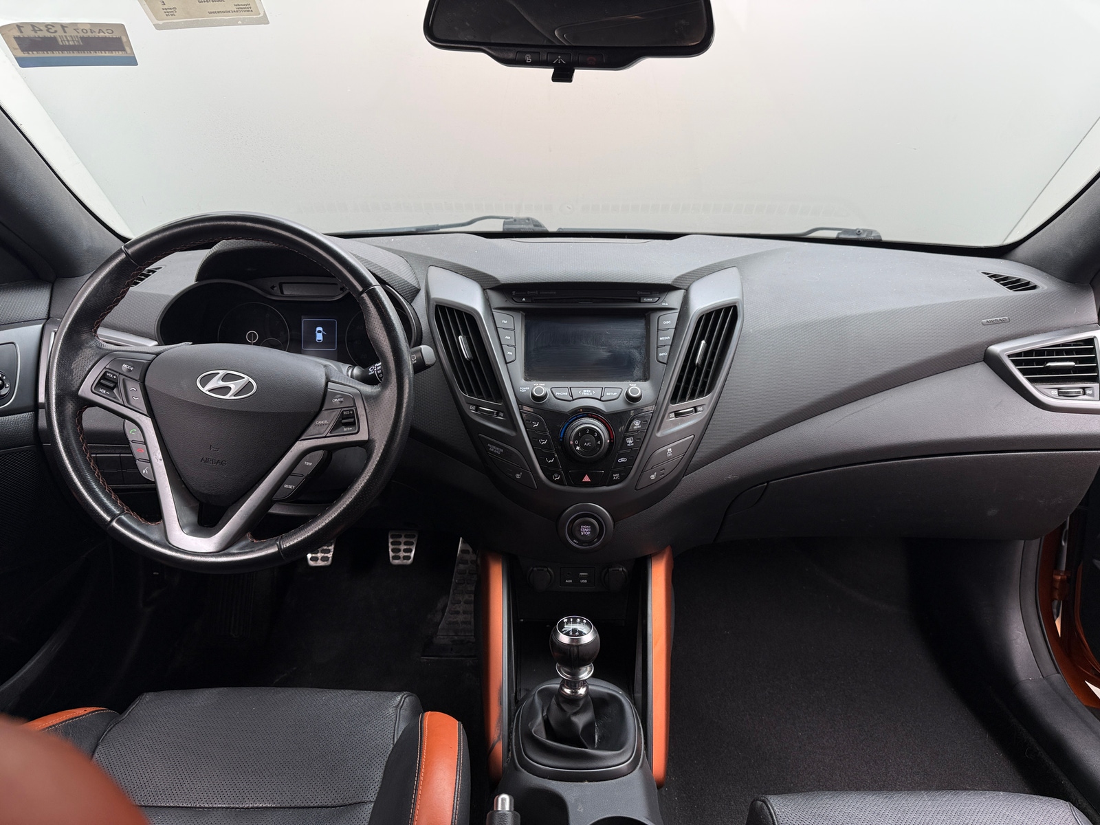 Thumbnail: 2016 Hyundai Veloster - 2