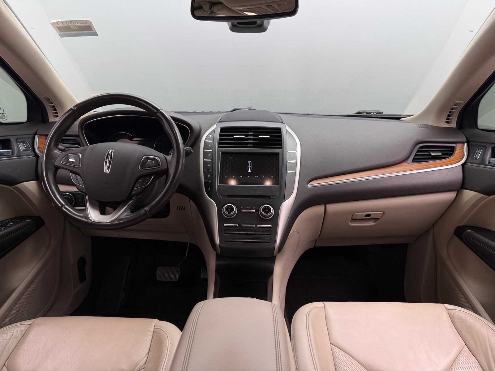 Thumbnail: 2017 Lincoln MKC - 2