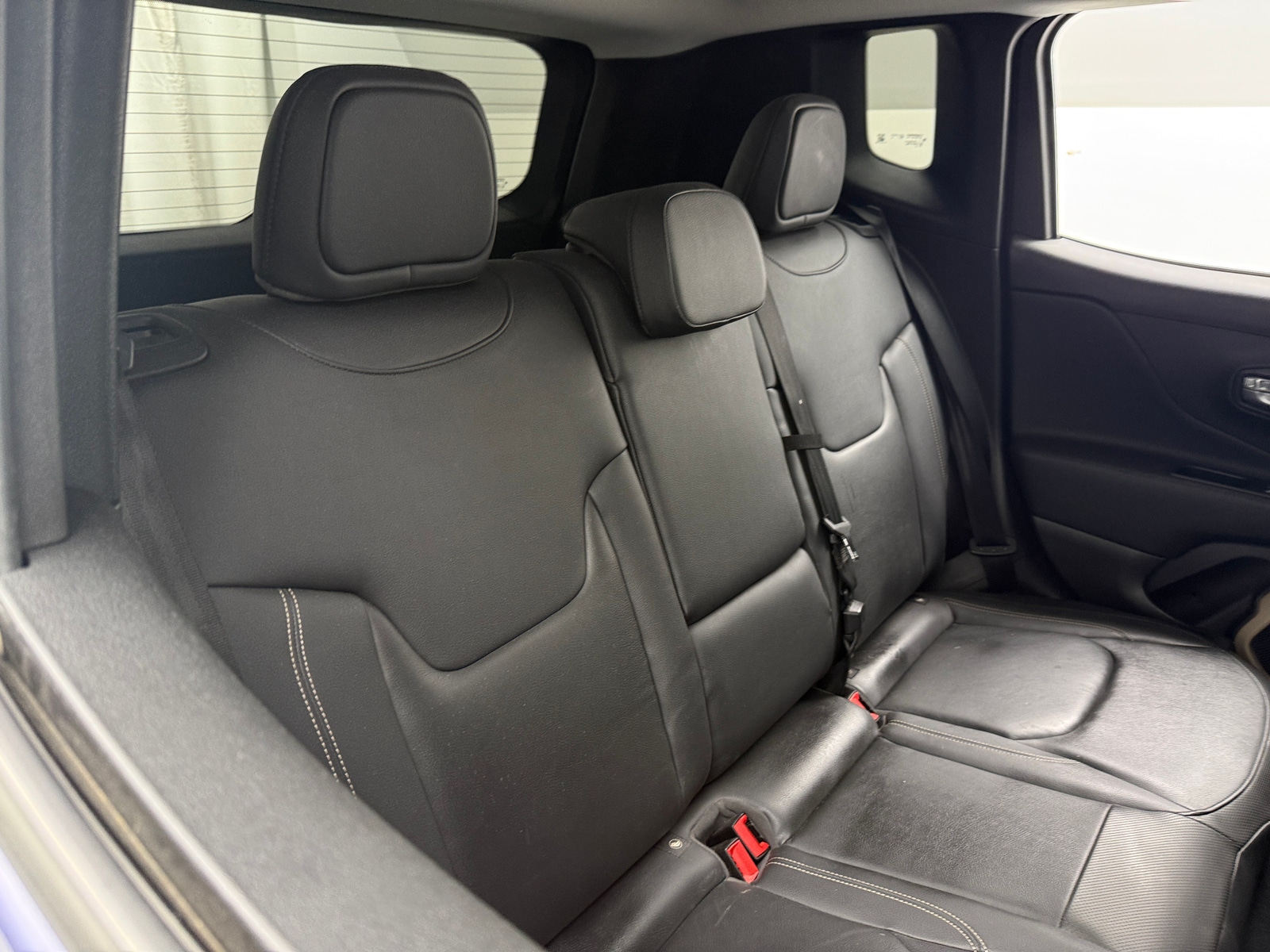 Thumbnail: 2016 Jeep Renegade - 5