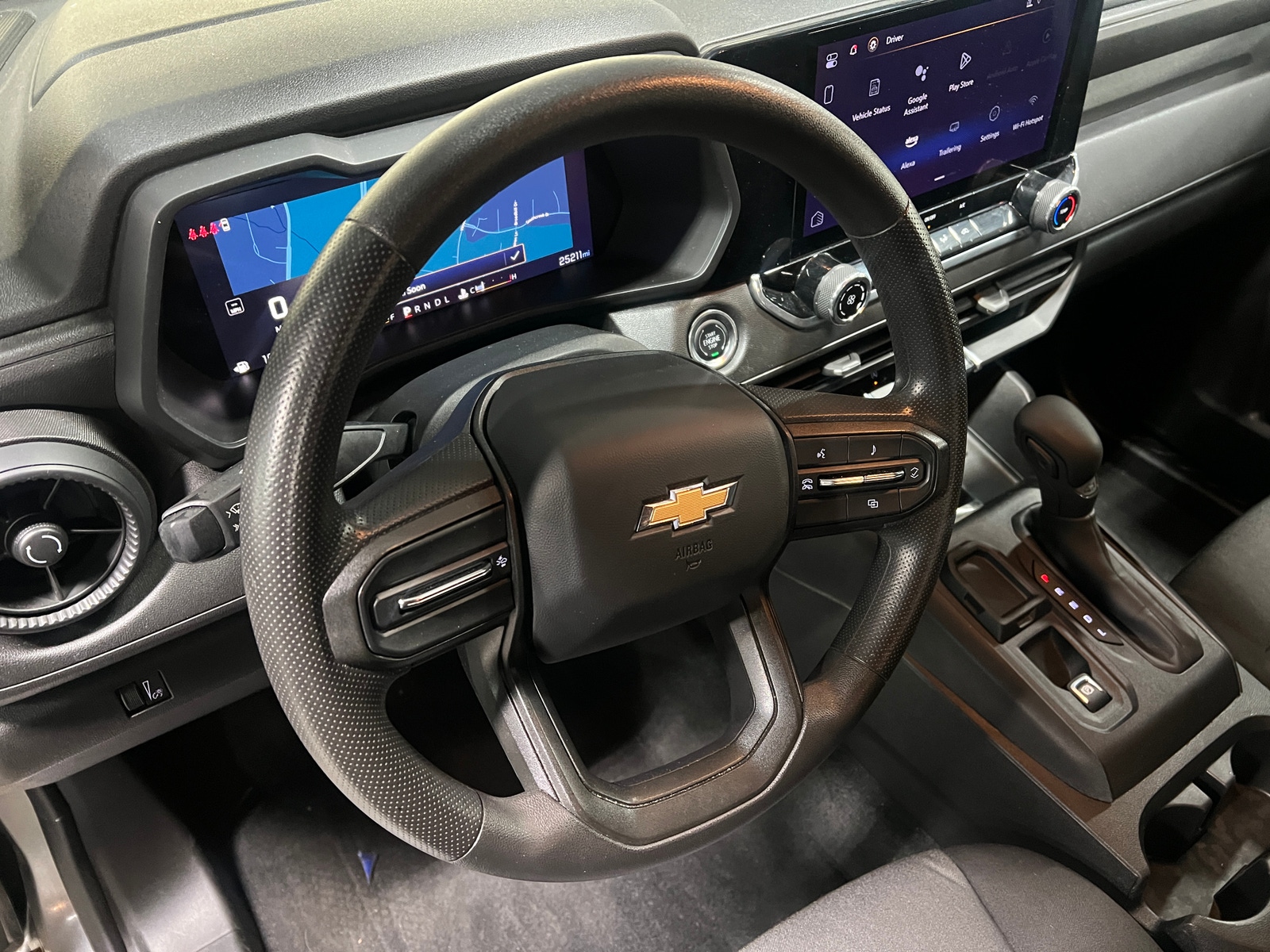 Thumbnail: 2024 Chevrolet Colorado - 5