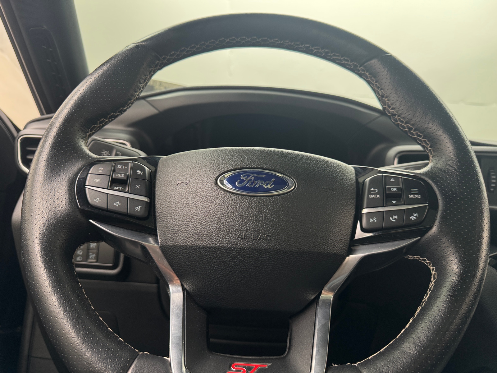 Thumbnail: 2023 Ford Explorer - 4