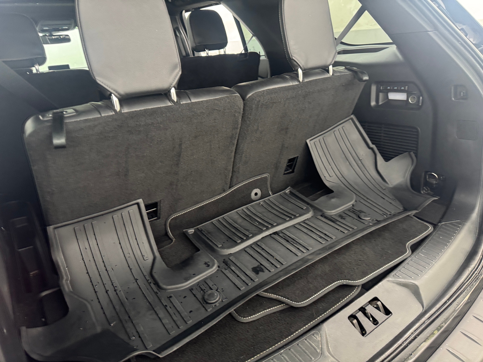 Thumbnail: 2023 Ford Explorer - 6