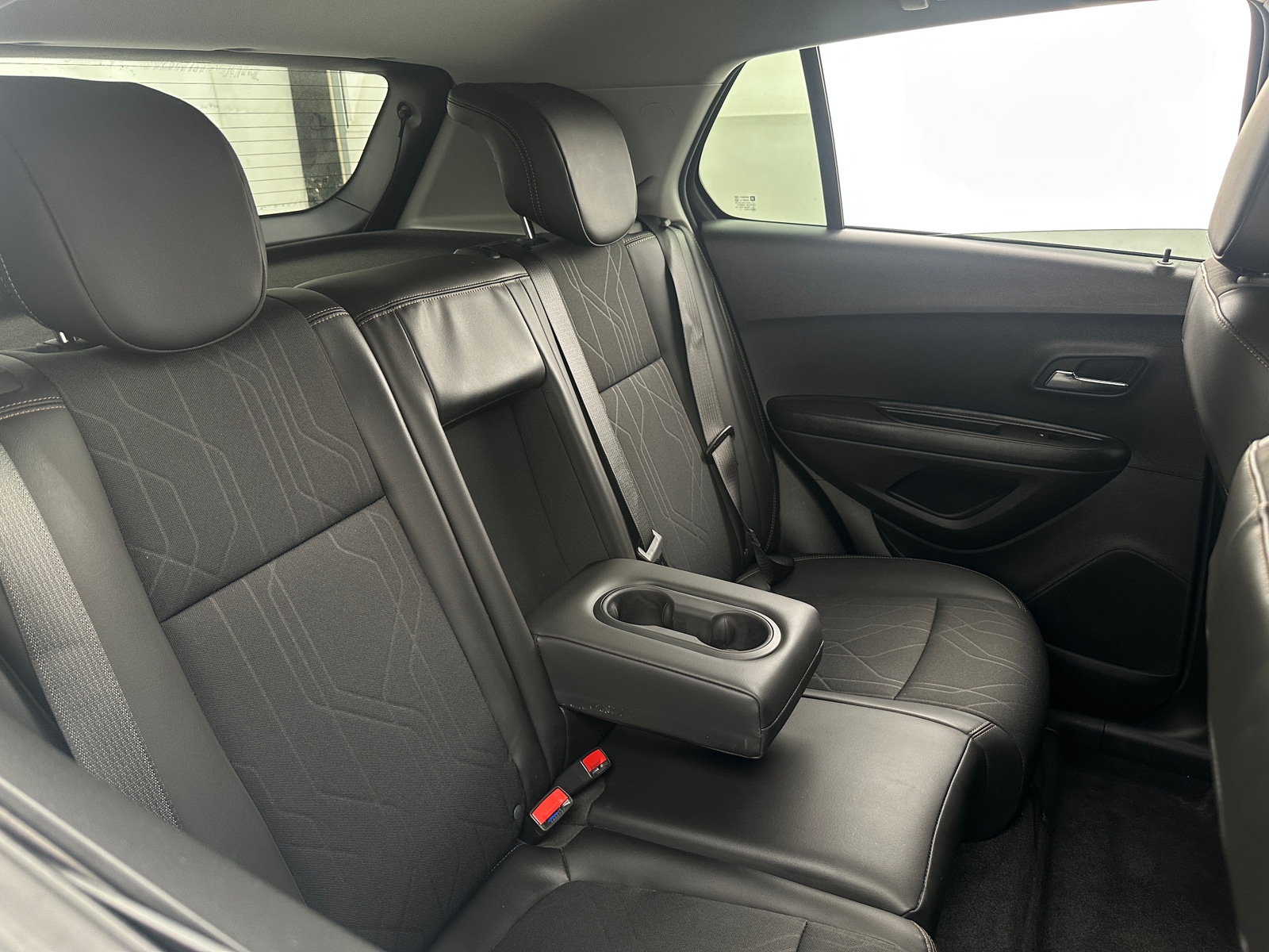 Thumbnail: 2022 Chevrolet Trax - 6