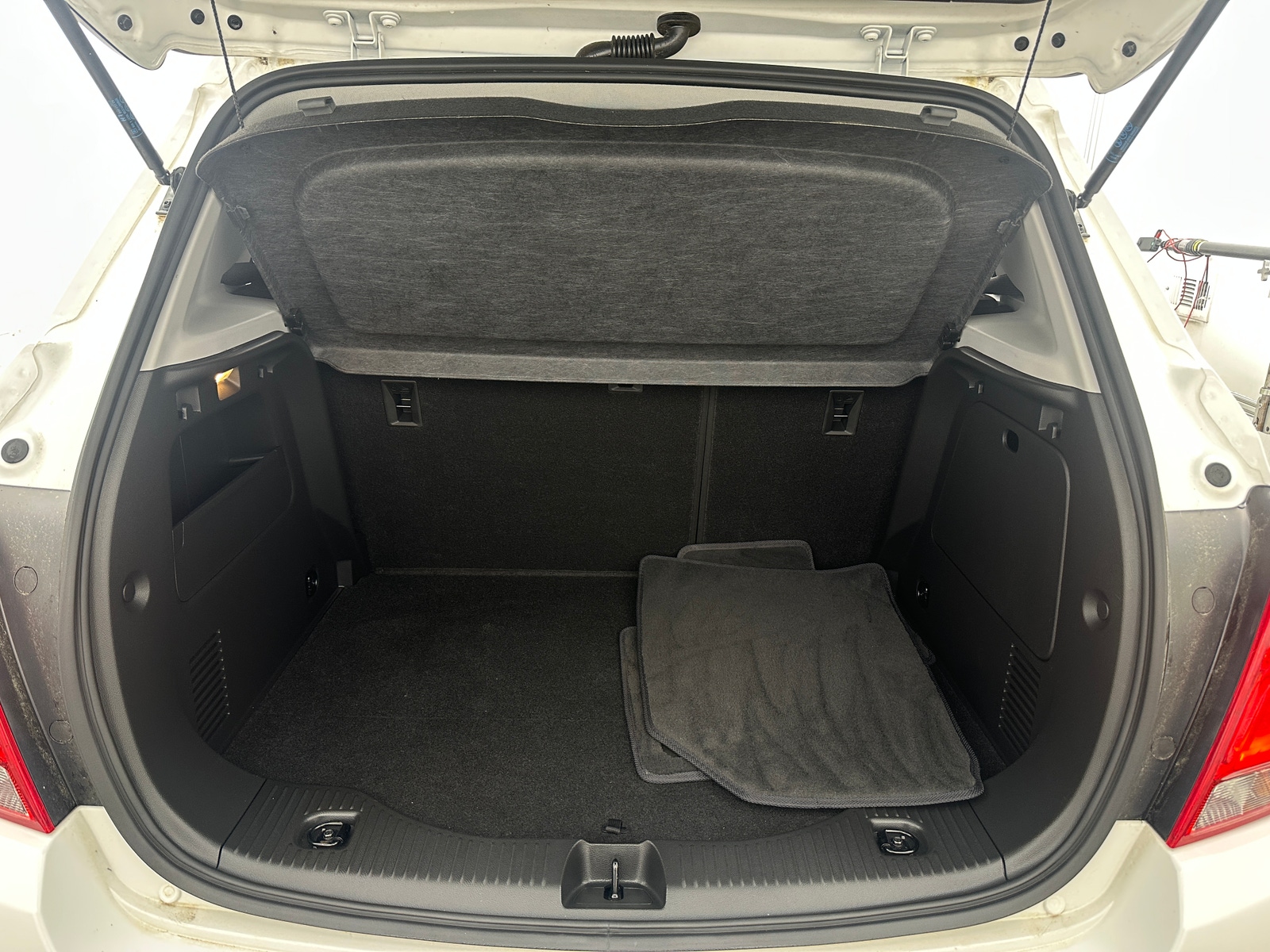 Thumbnail: 2022 Chevrolet Trax - 7