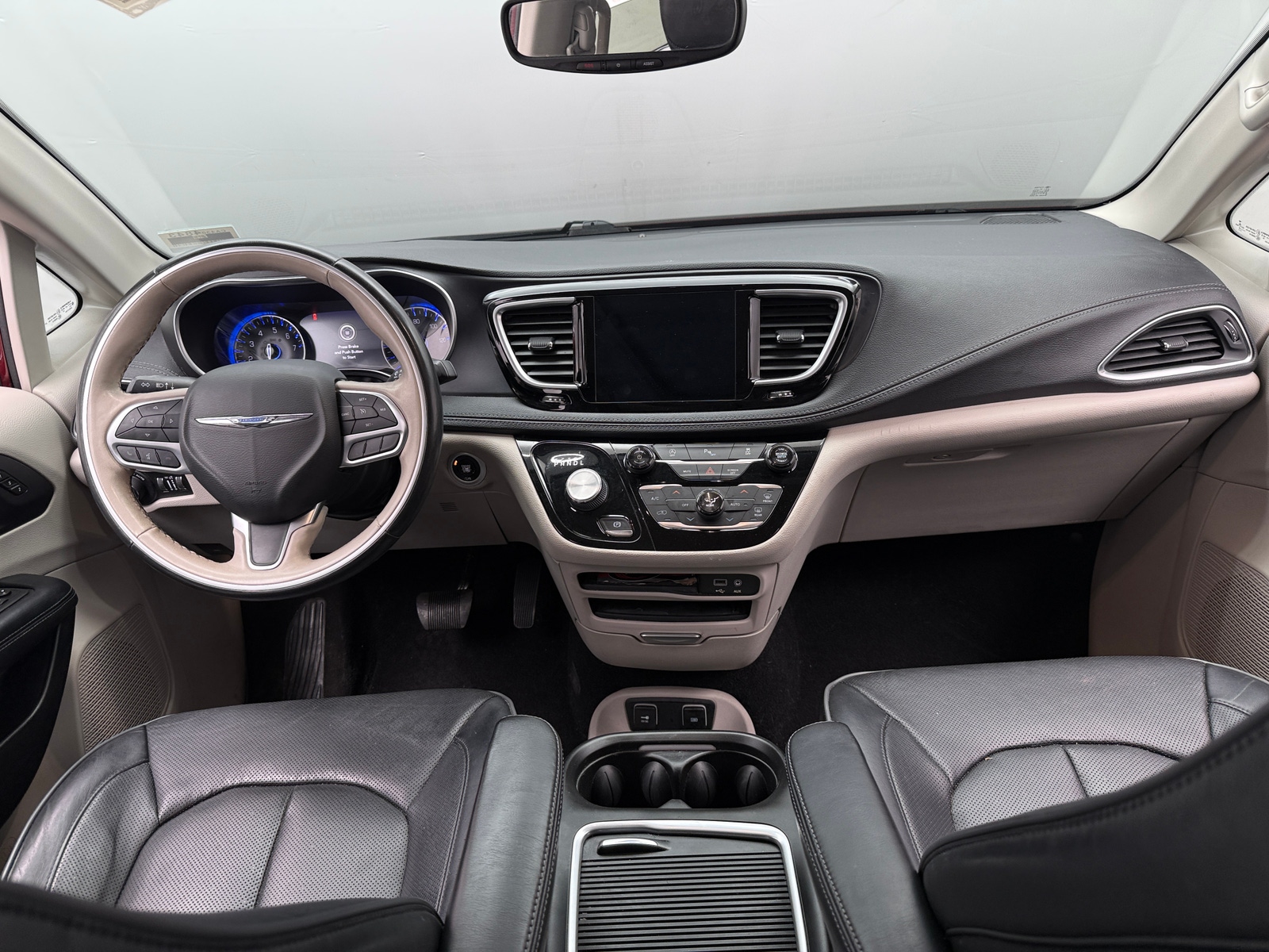 Thumbnail: 2020 Chrysler Pacifica - 2