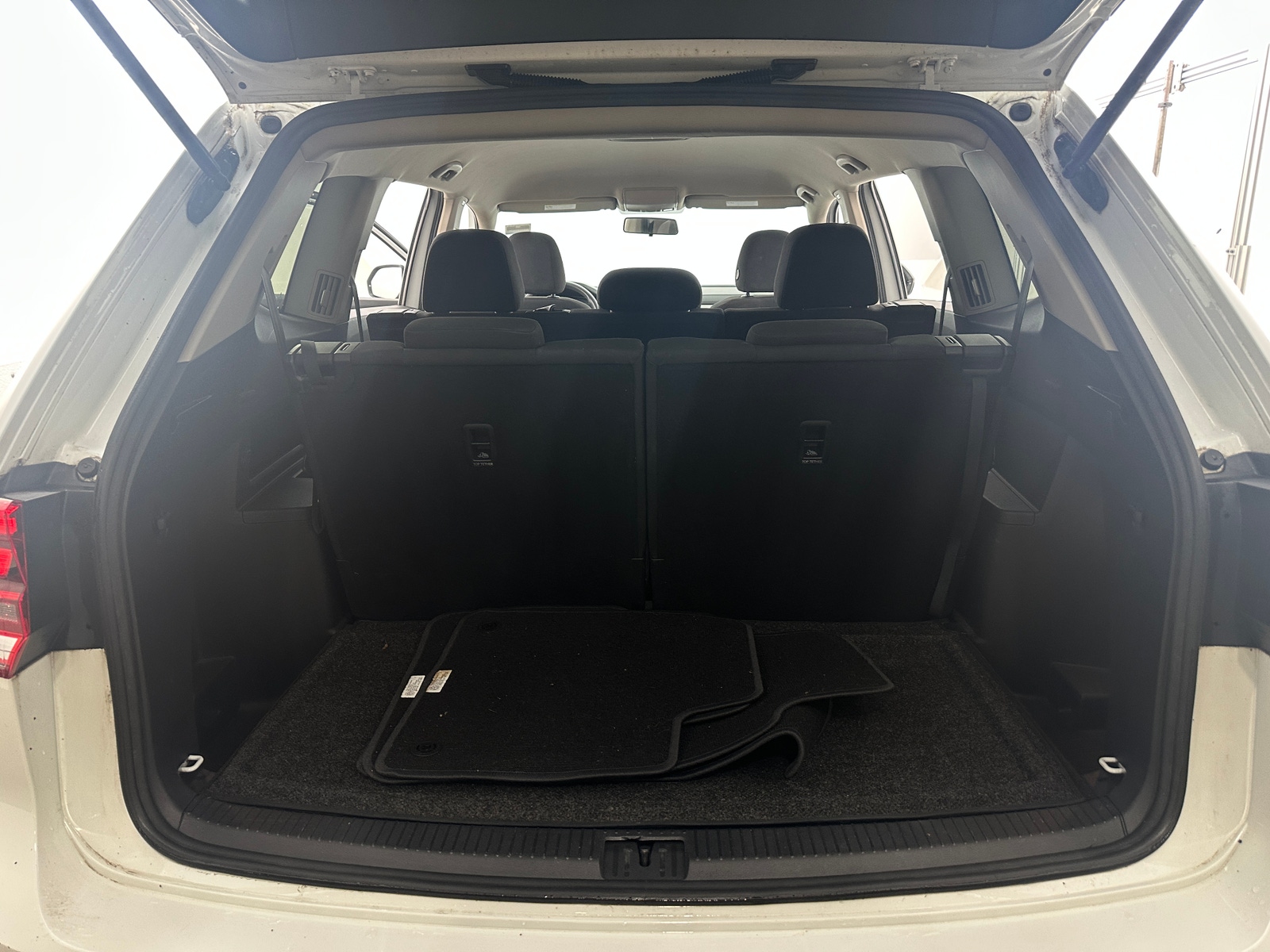 Thumbnail: 2018 Volkswagen Atlas - 7