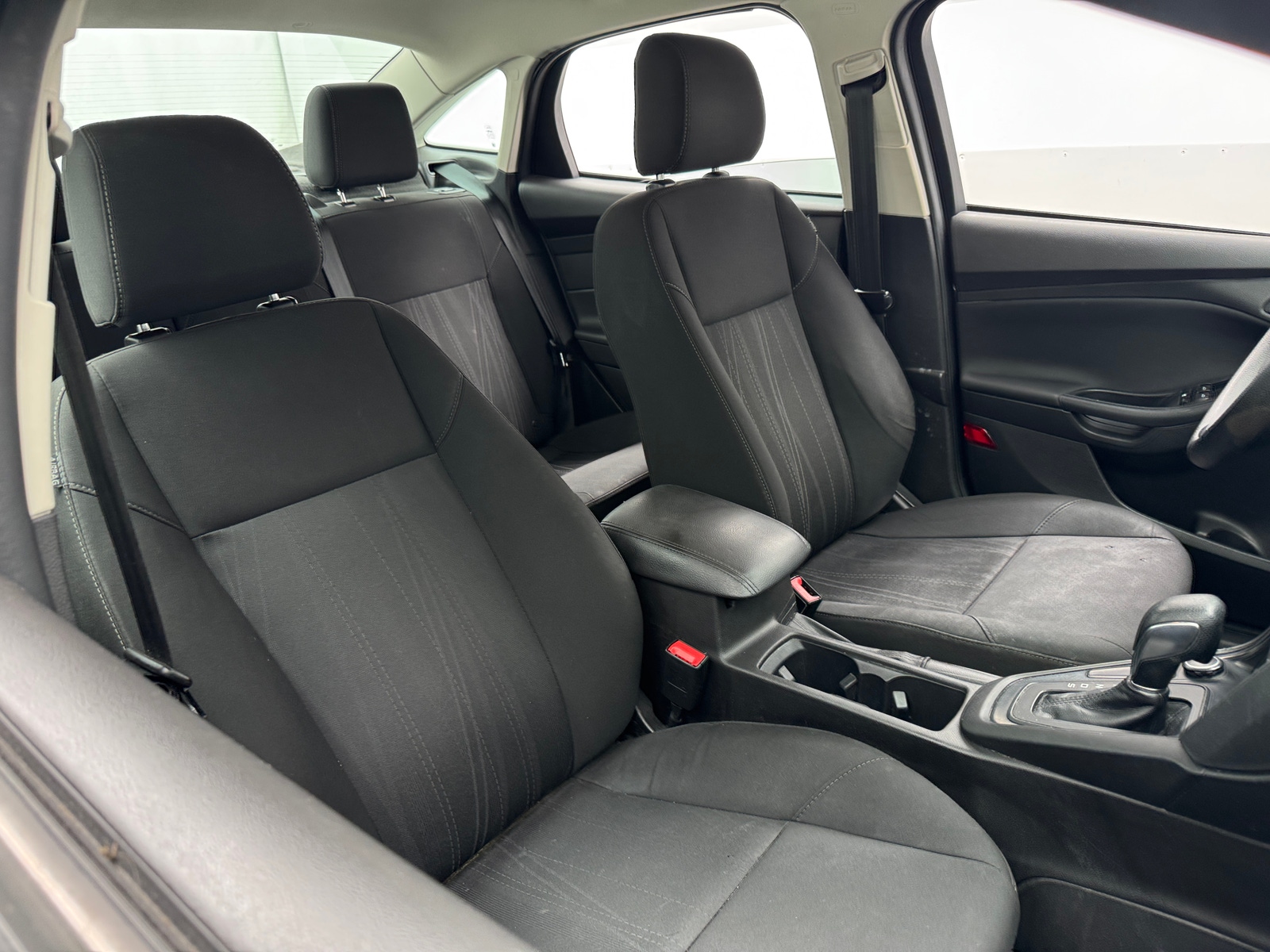 Thumbnail: 2017 Ford Focus - 2