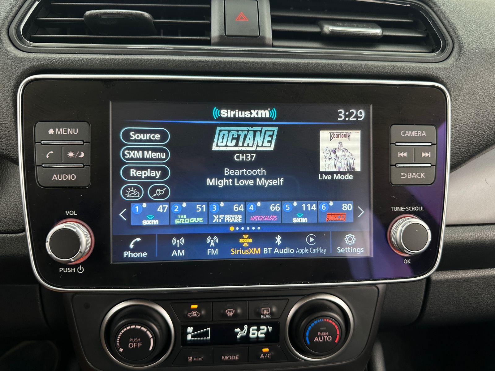 Thumbnail: 2023 Nissan Leaf - 4