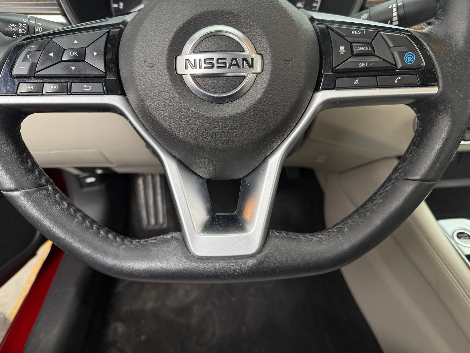 Thumbnail: 2019 Nissan Altima - 4