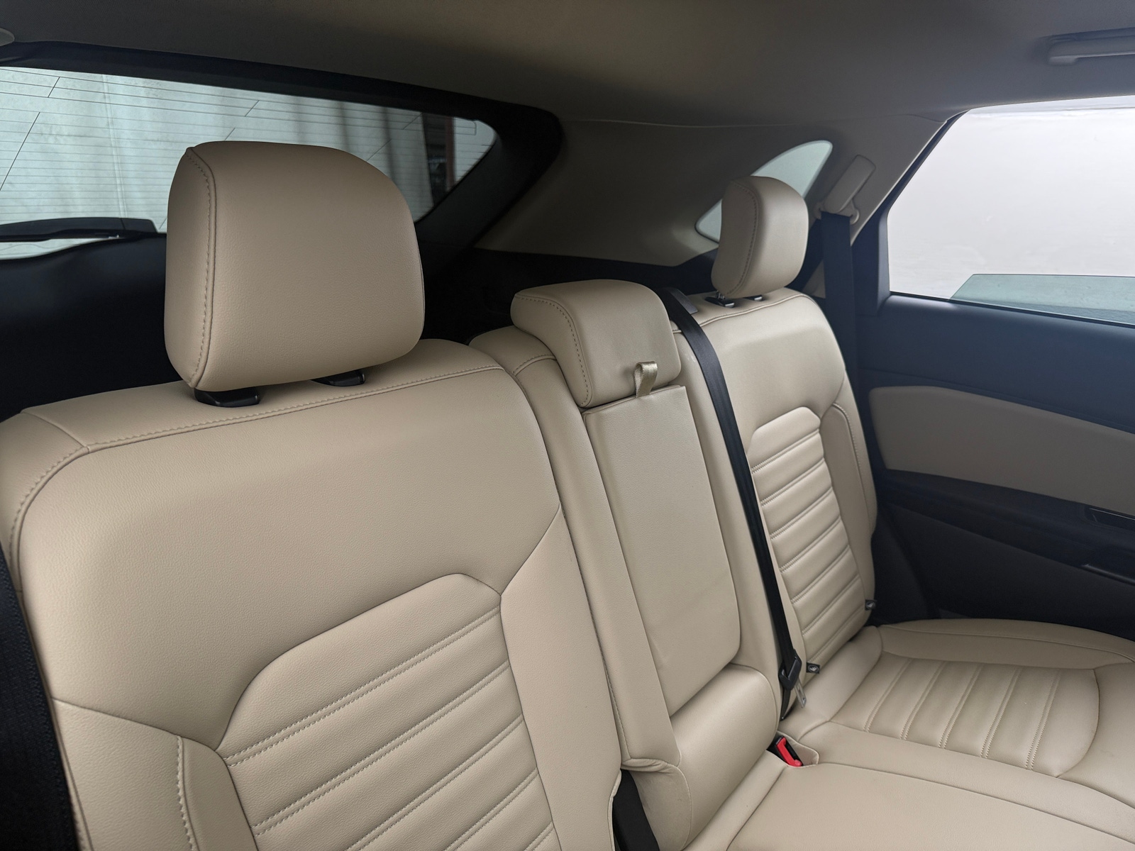 Thumbnail: 2019 Ford Edge - 5