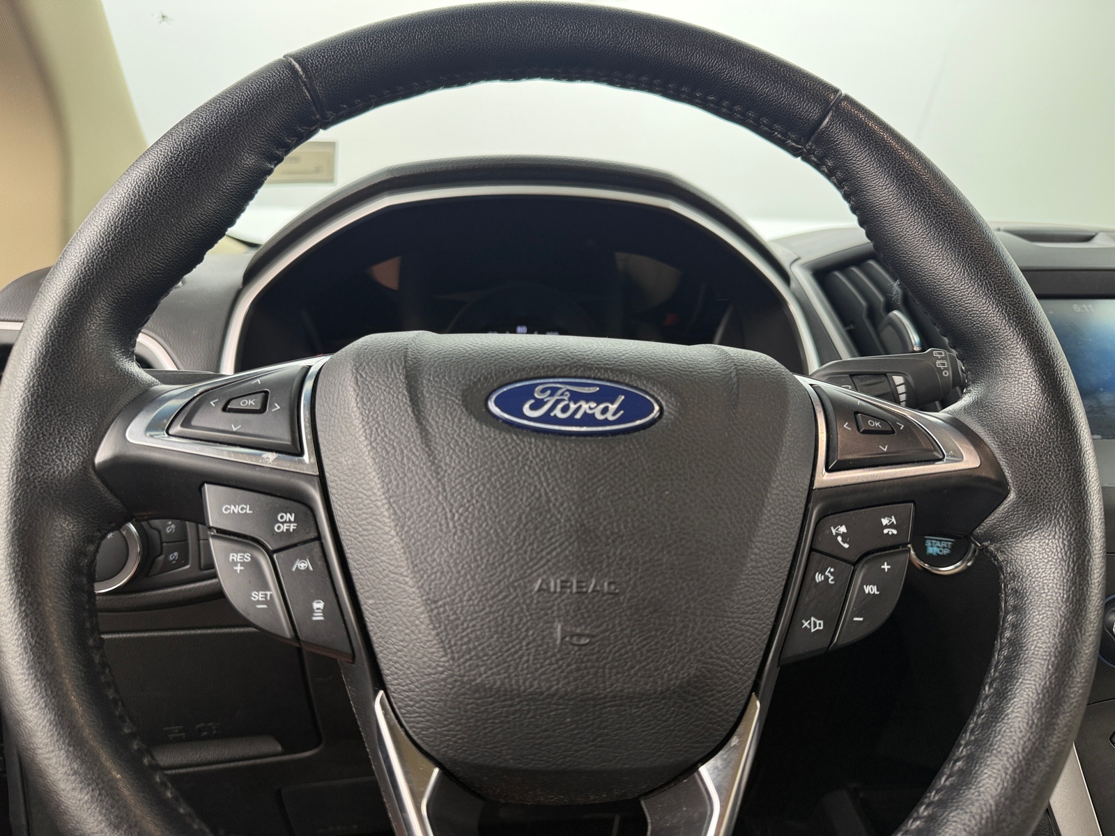 Thumbnail: 2019 Ford Edge - 4