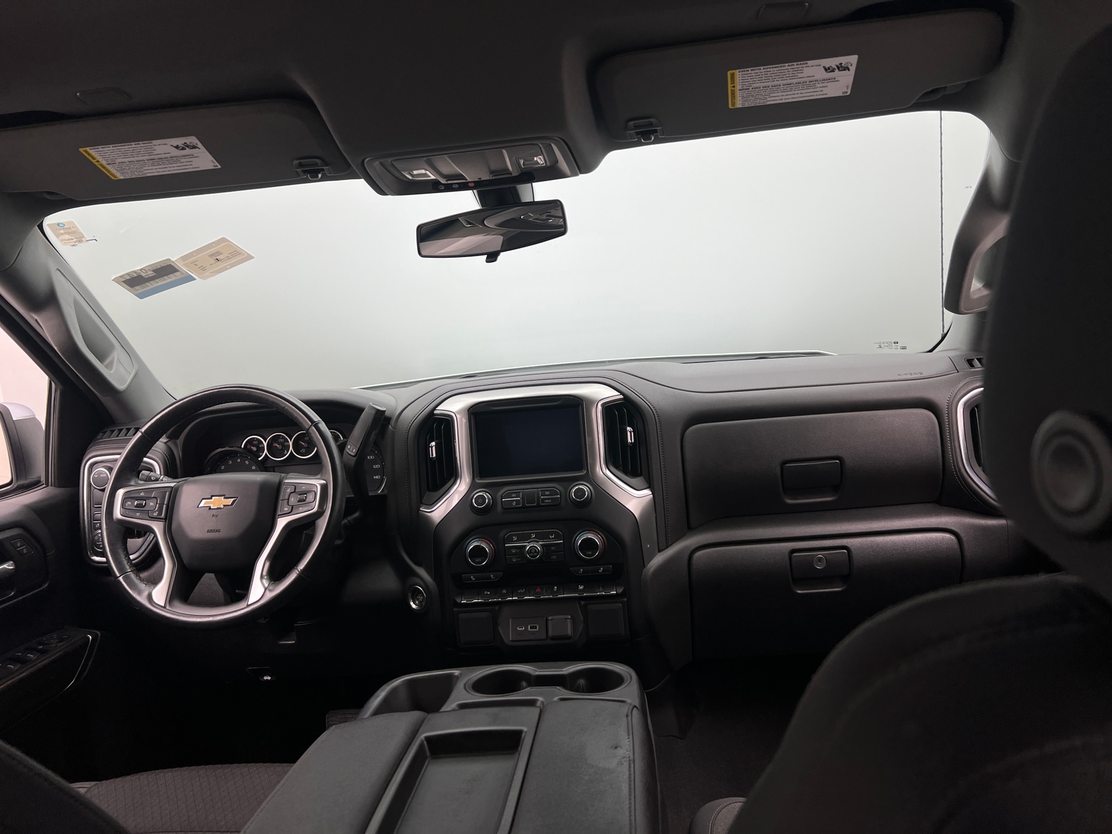 Thumbnail: 2022 Chevrolet Silverado 1500 - 3