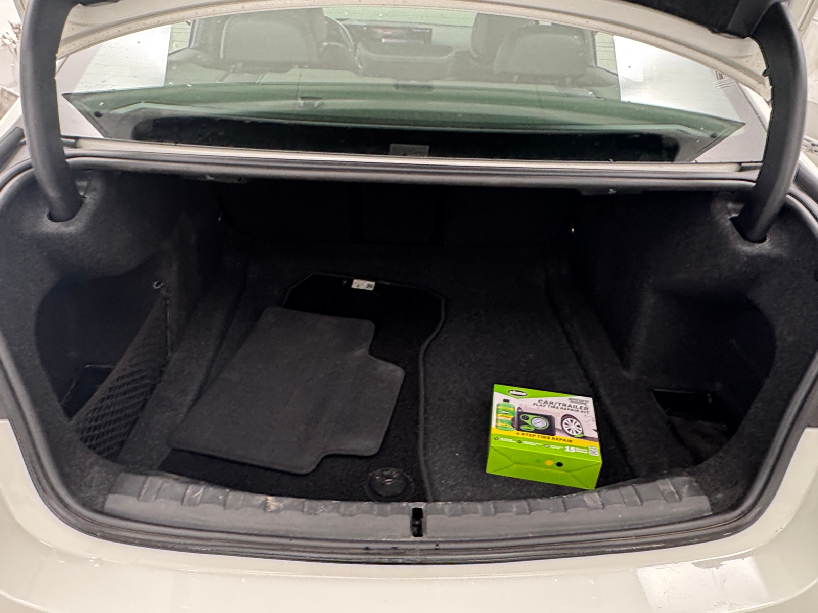 Thumbnail: 2023 BMW 3 Series - 6