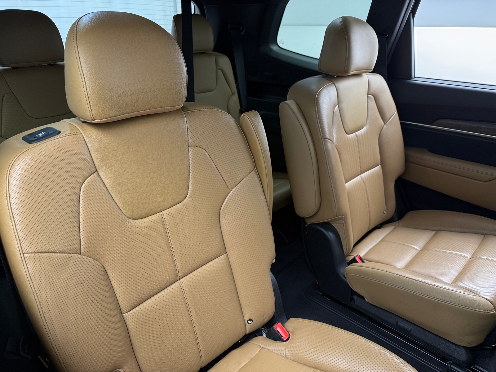 Thumbnail: 2022 Kia Telluride - 5