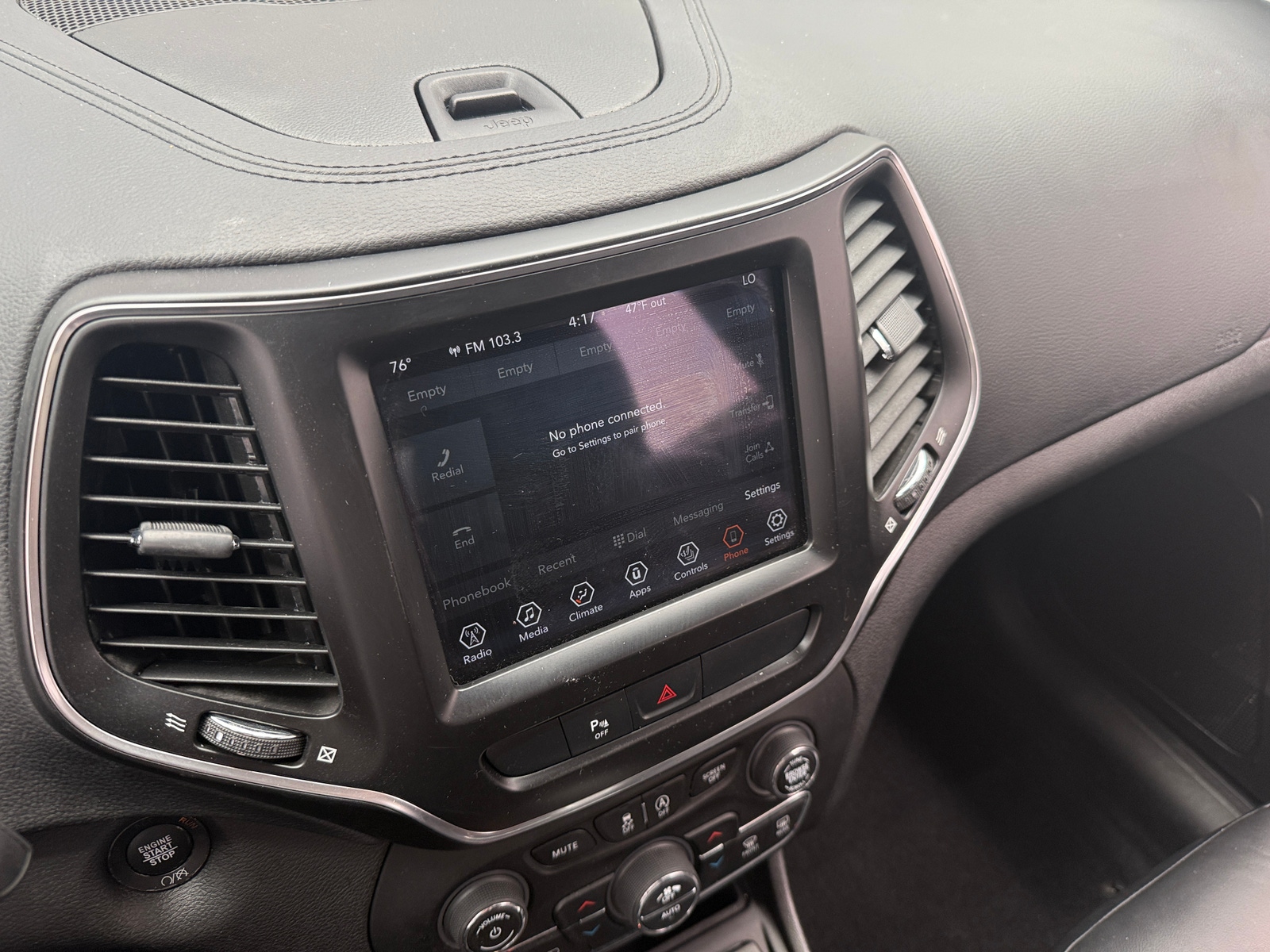 Thumbnail: 2021 Jeep Cherokee - 3