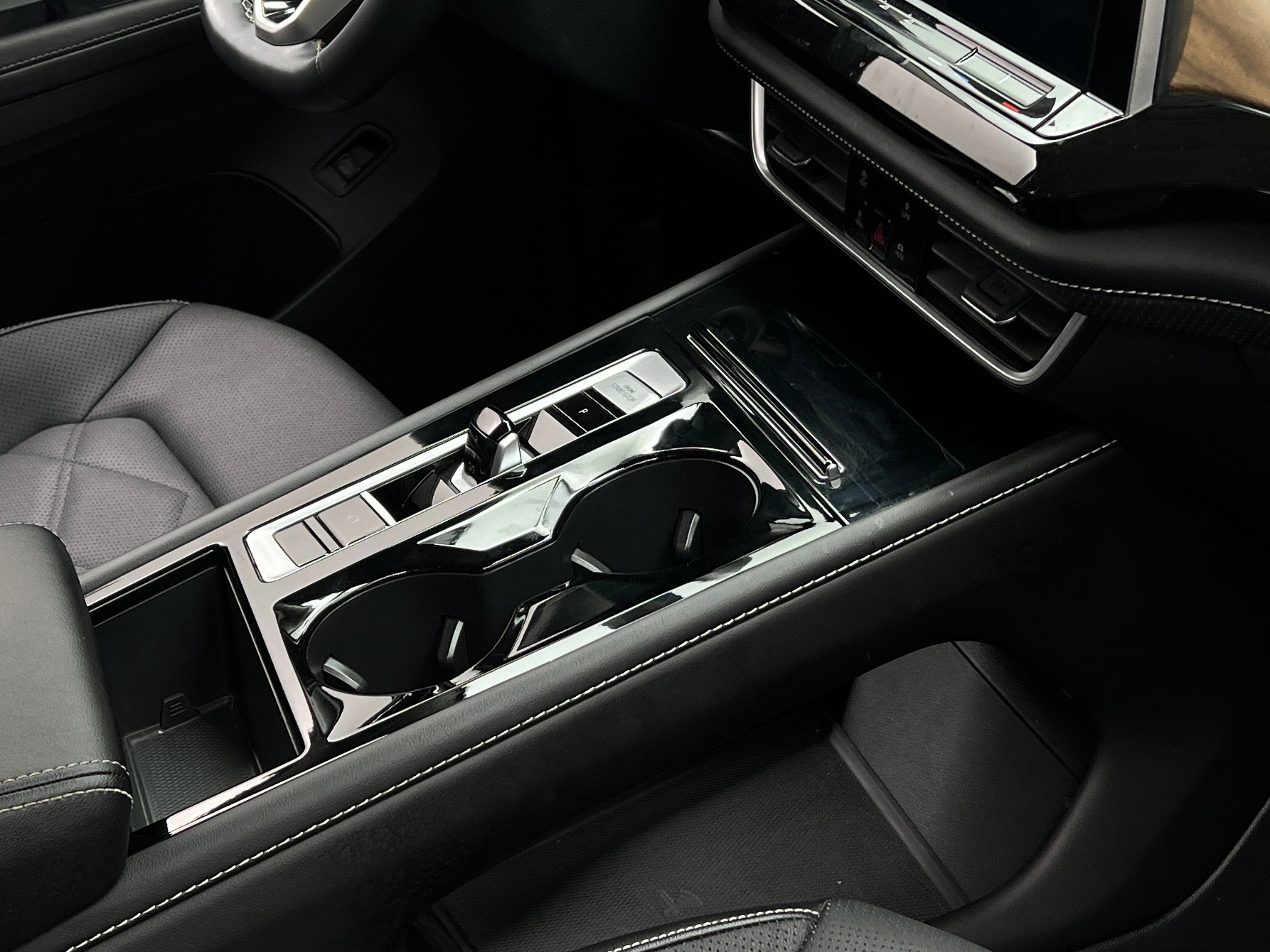 2025 Volkswagen Atlas