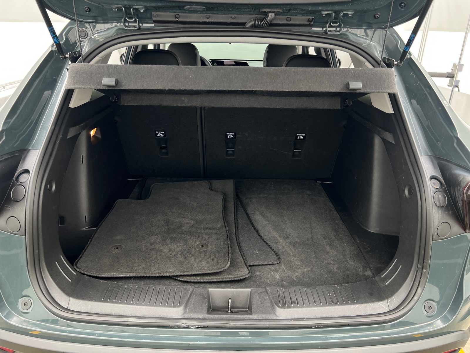 Thumbnail: 2025 Chevrolet Trax - 7