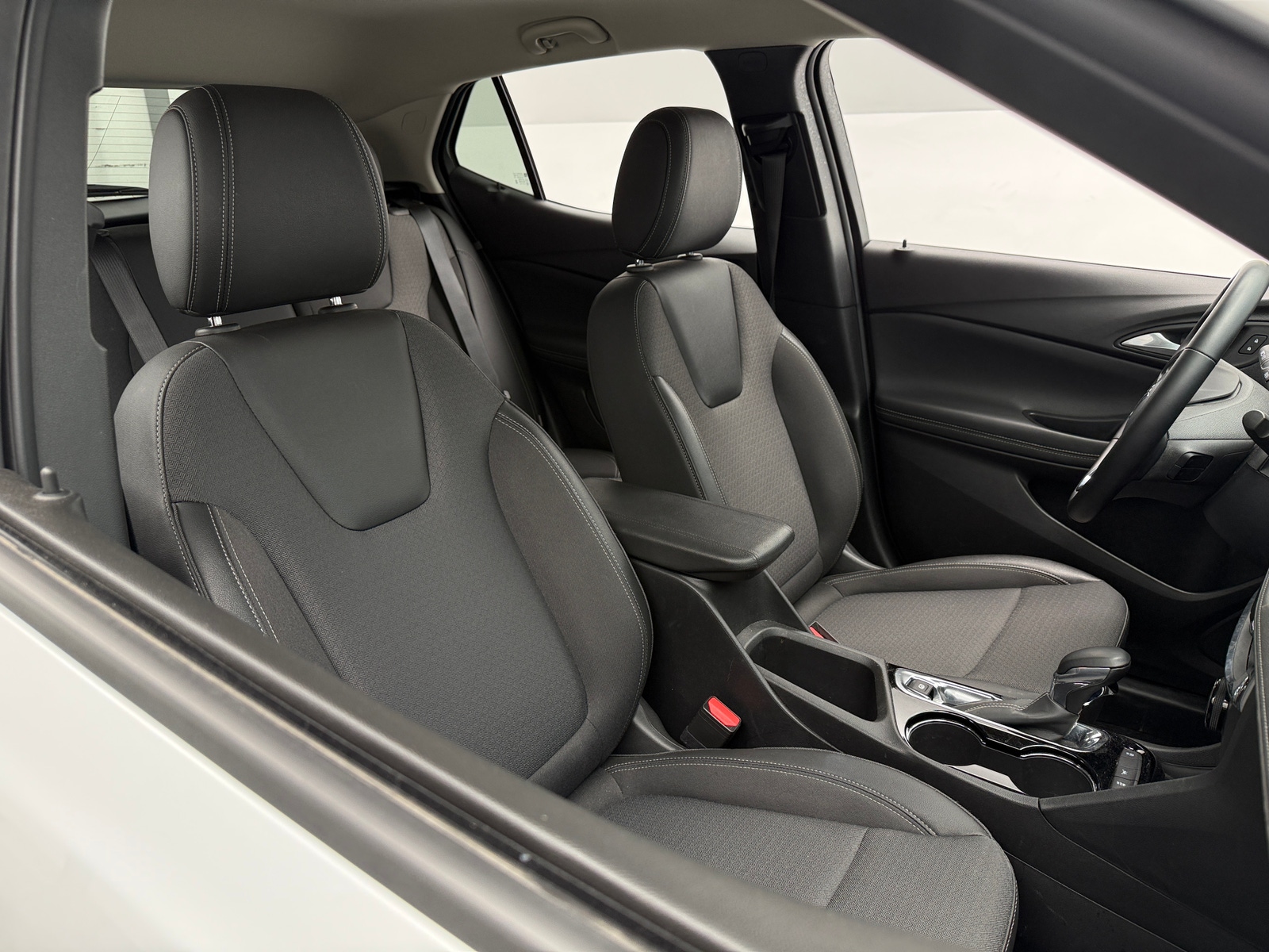 Thumbnail: 2025 Buick Encore GX - 2