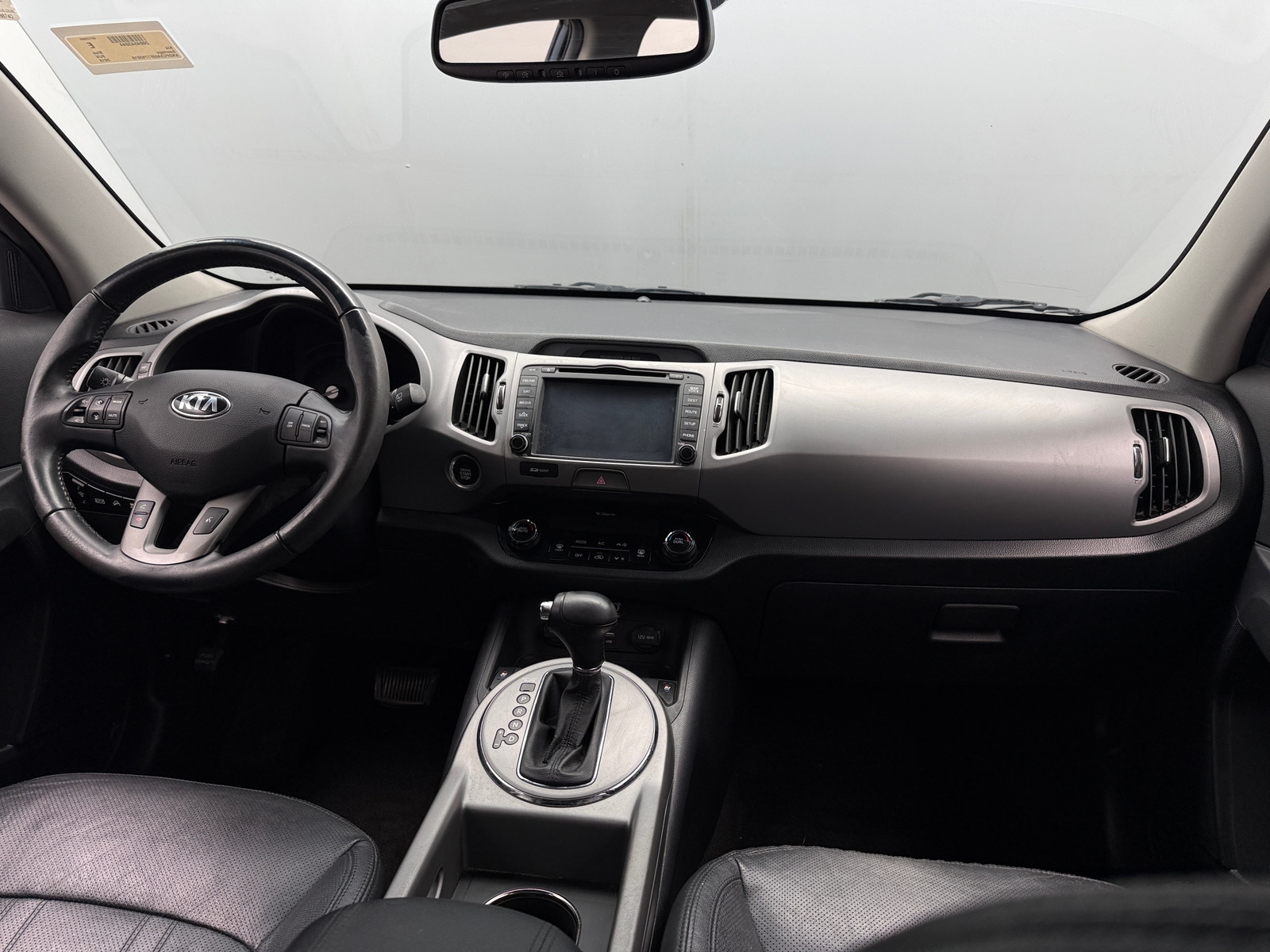 Thumbnail: 2015 Kia Sportage - 3