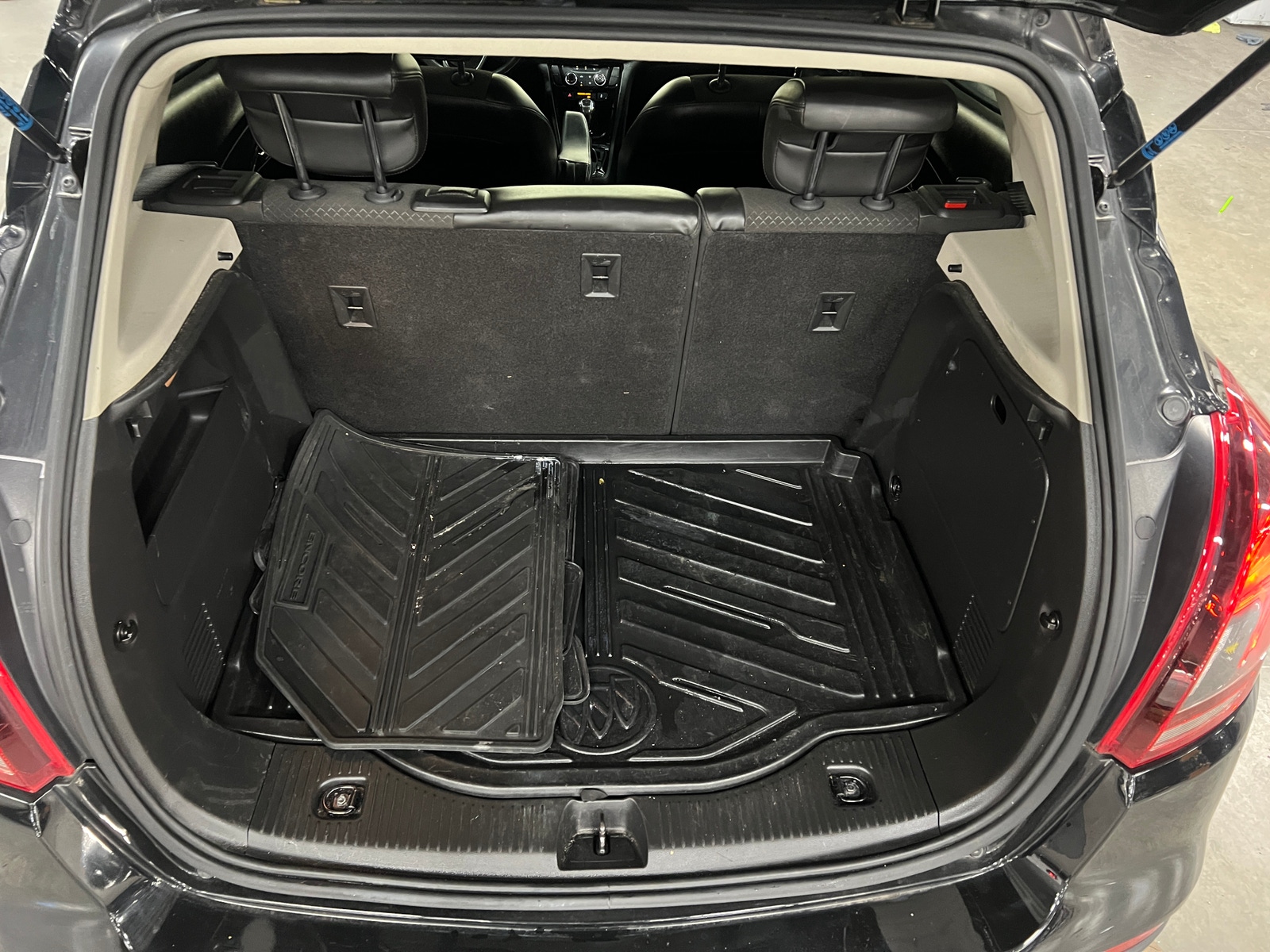 Thumbnail: 2020 Buick Encore - 7