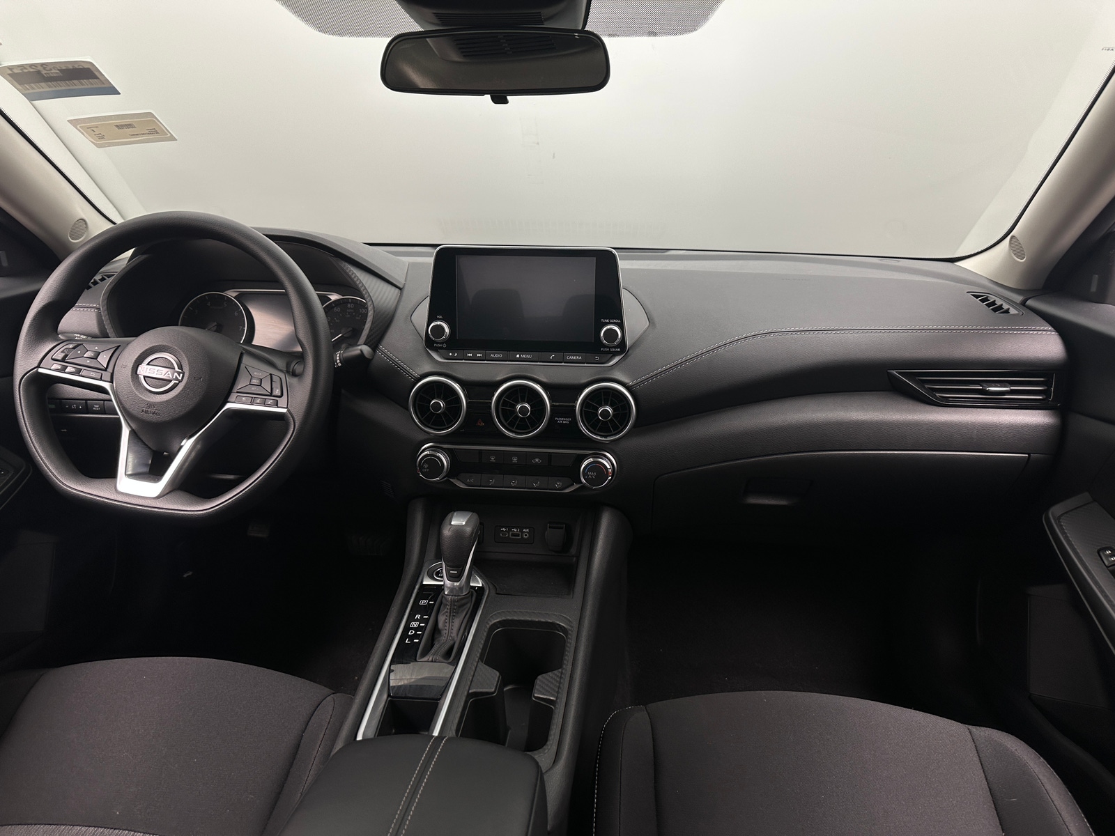 Thumbnail: 2025 Nissan Sentra - 3