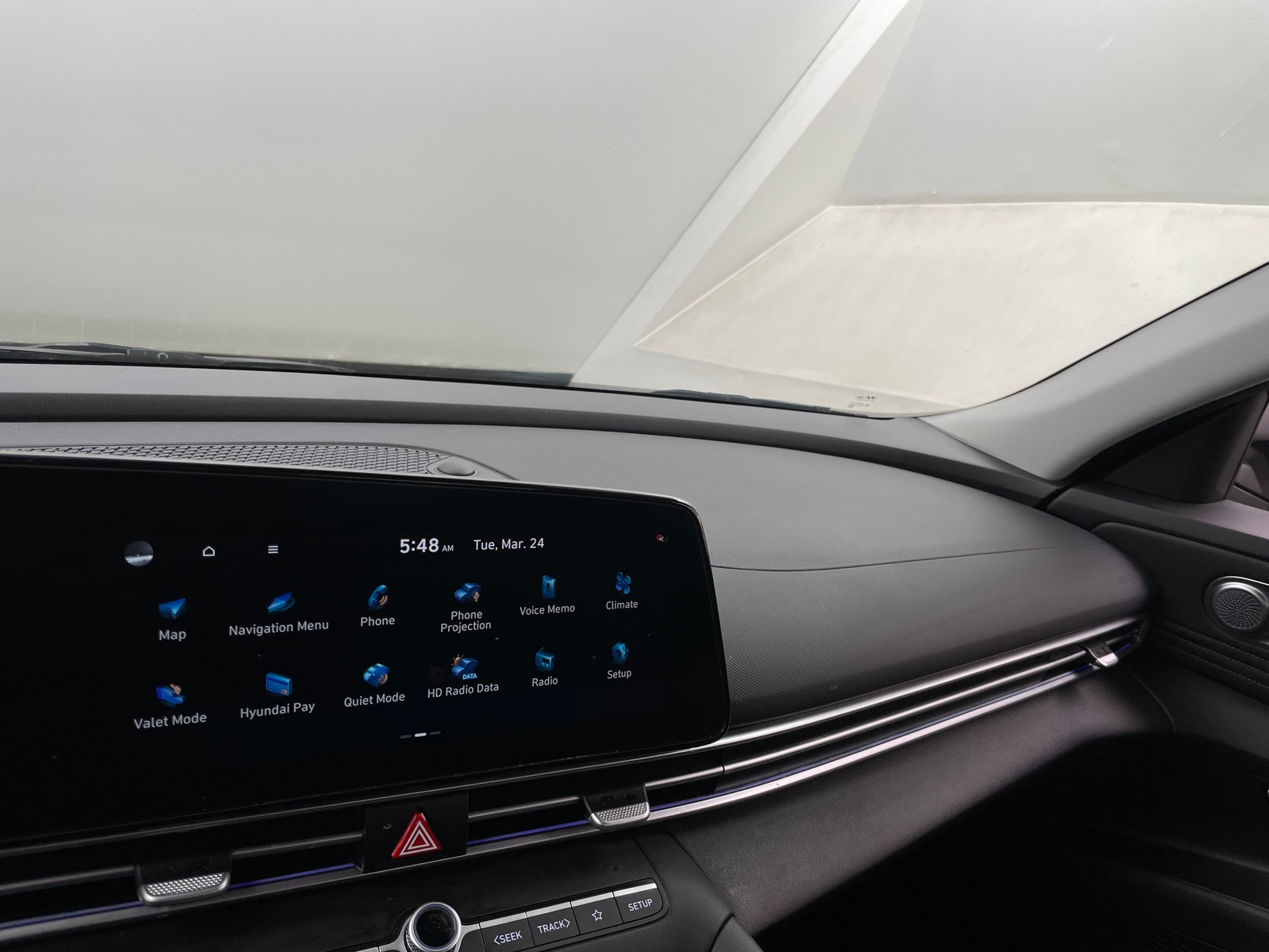 Thumbnail: 2025 Hyundai Elantra - 4