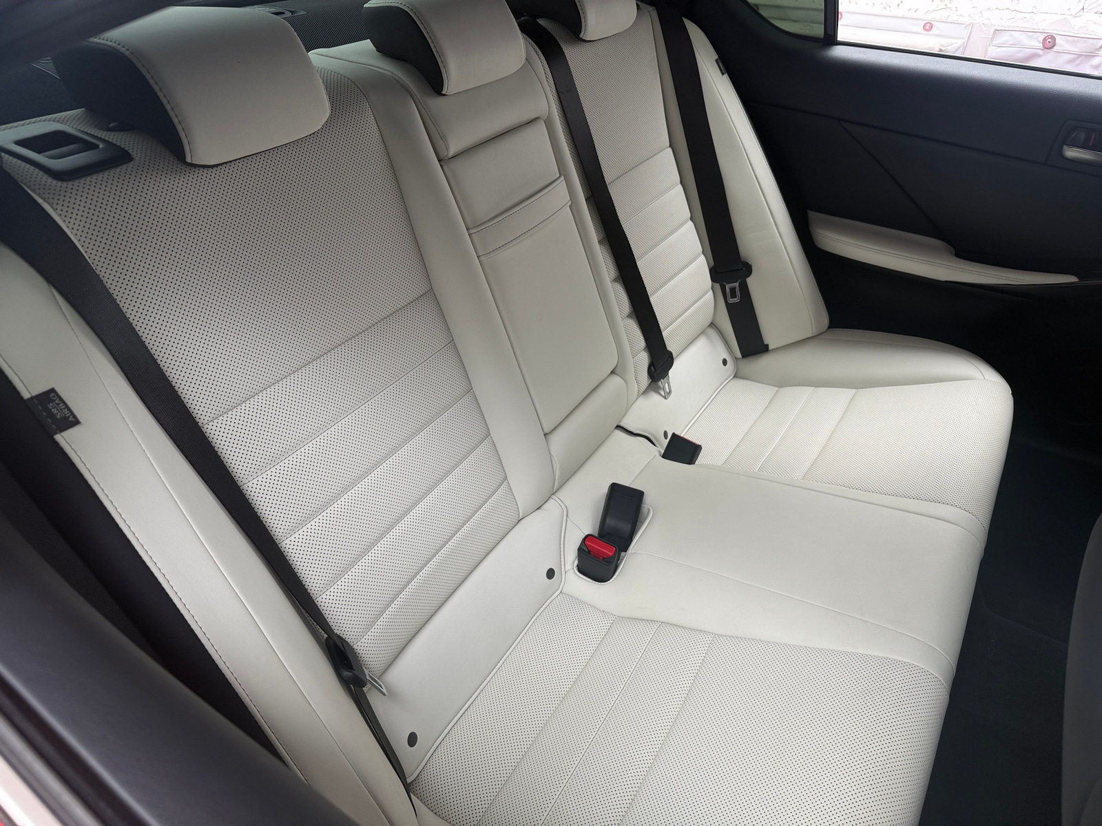 Thumbnail: 2021 Lexus IS - 5