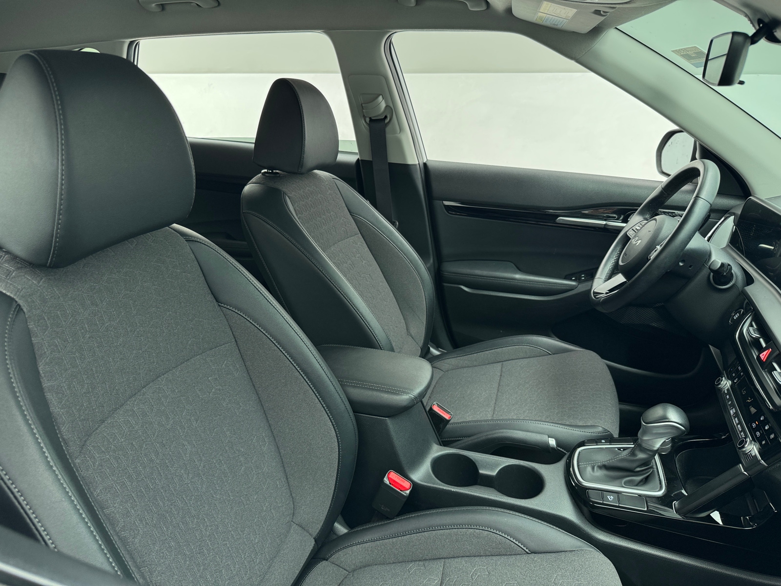 Thumbnail: 2025 Kia Seltos - 2