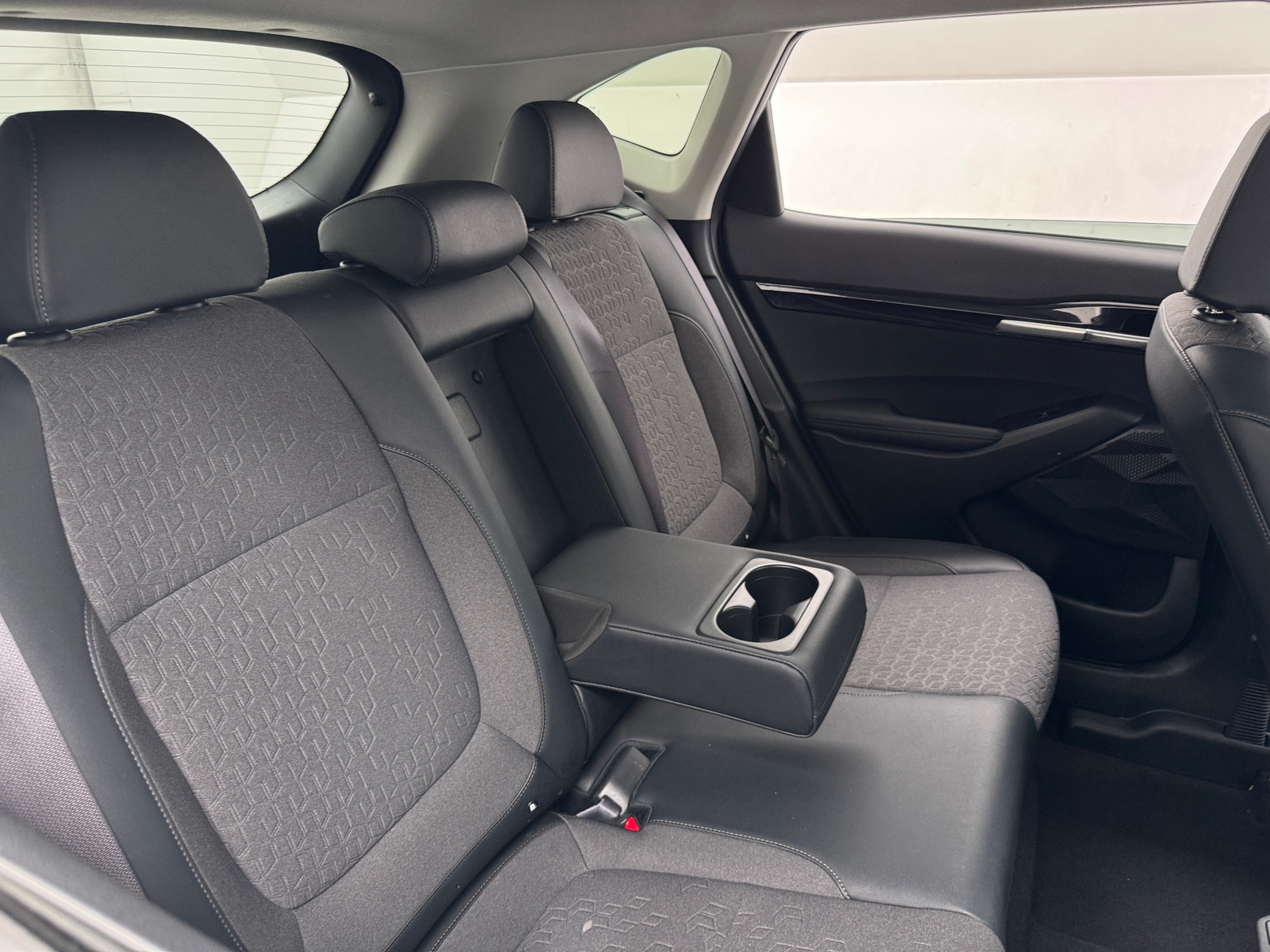 Thumbnail: 2025 Kia Seltos - 6