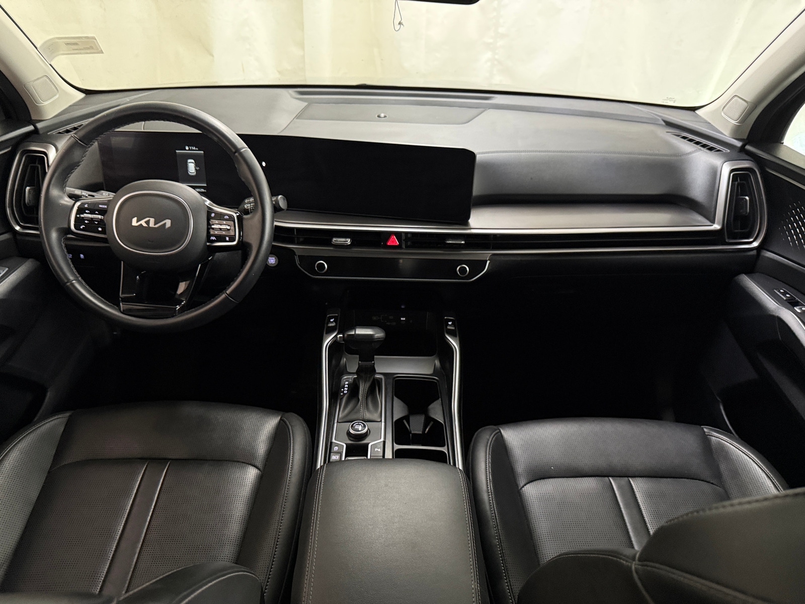 Thumbnail: 2025 Kia Sorento - 2