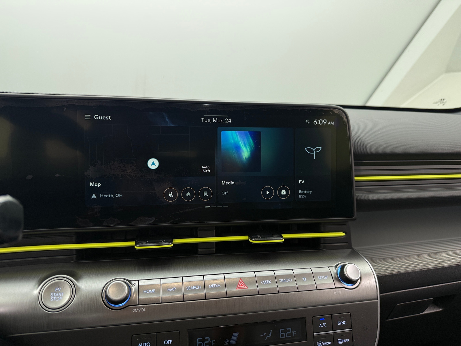 Thumbnail: 2024 Hyundai Kona - 3