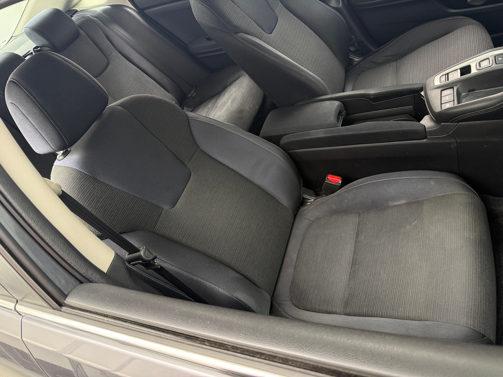 Thumbnail: 2019 Honda Insight - 2