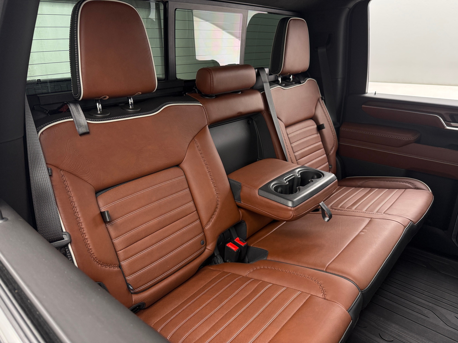 Thumbnail: 2024 GMC Sierra 2500 - 5