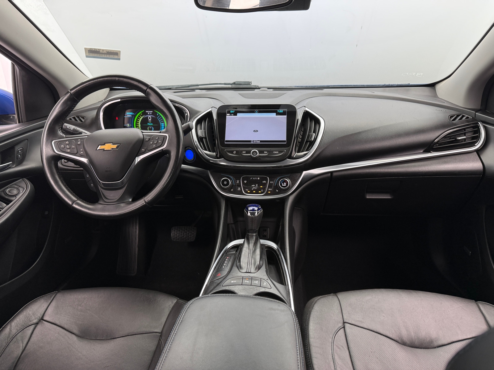 Thumbnail: 2018 Chevrolet Volt - 2