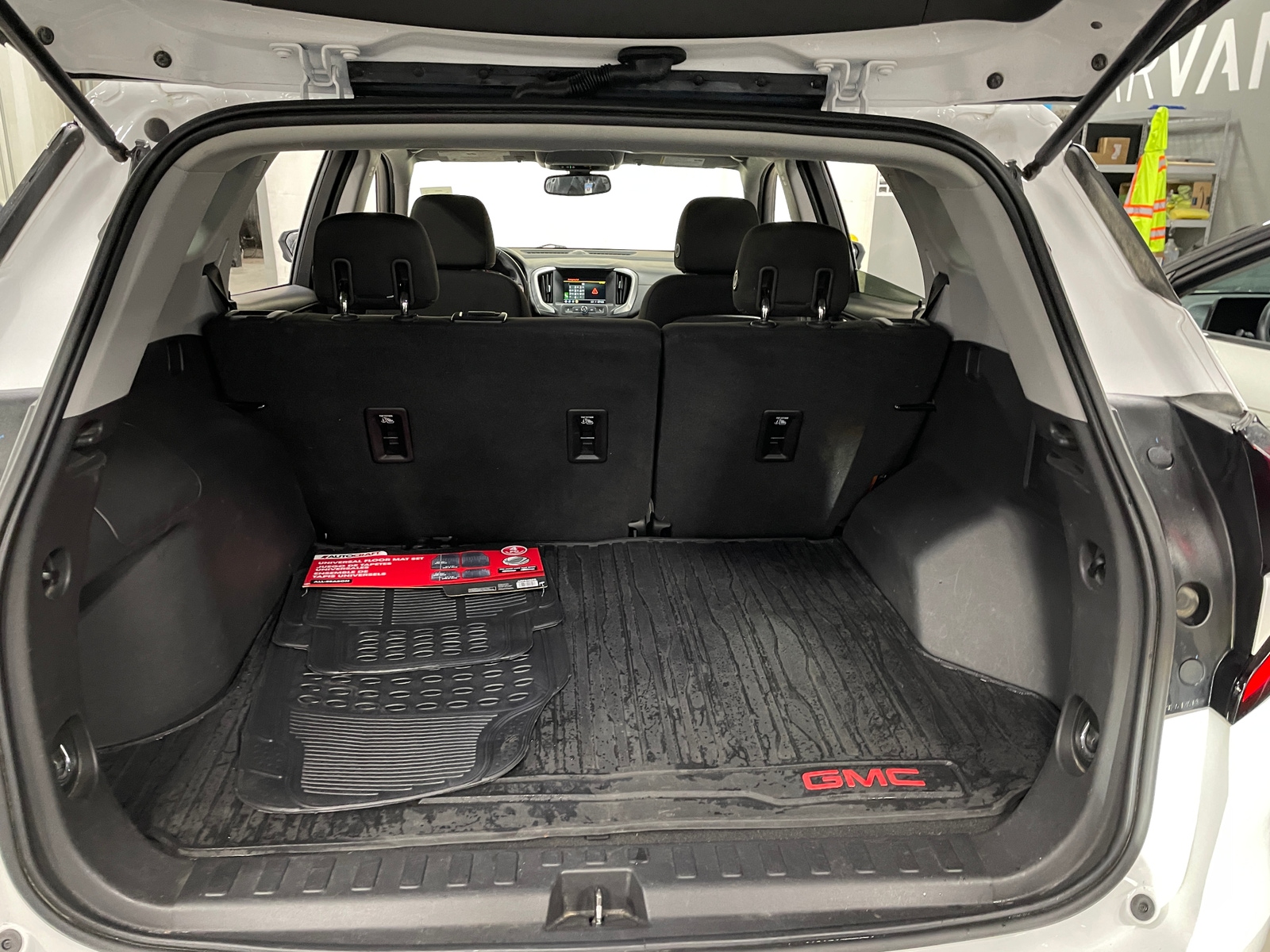 Thumbnail: 2019 GMC Terrain - 7