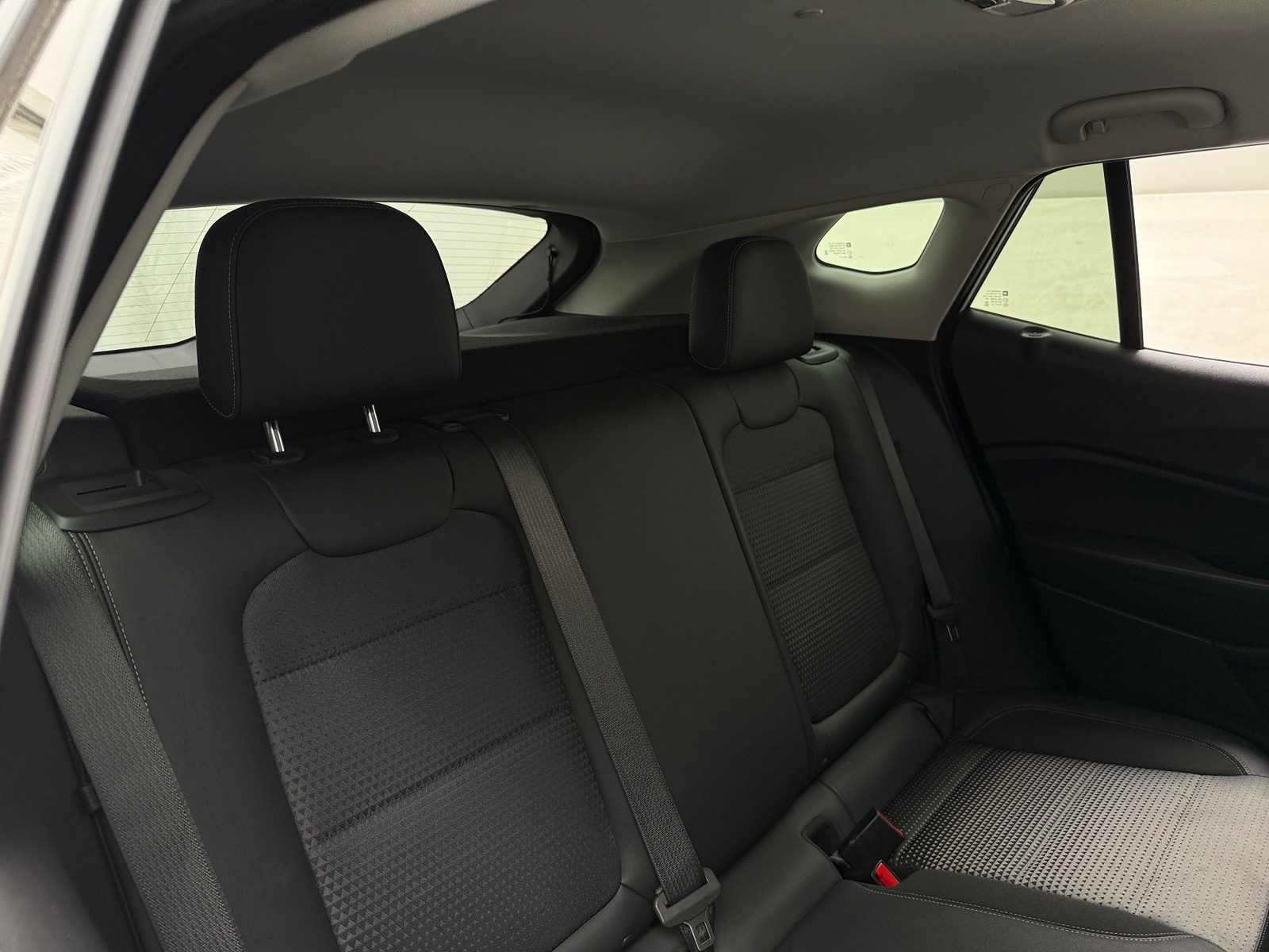 Thumbnail: 2025 Chevrolet Trax - 6