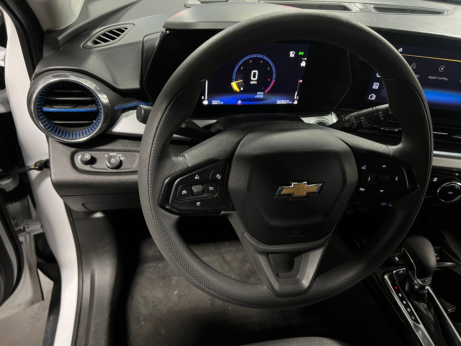 Thumbnail: 2025 Chevrolet Trax - 5