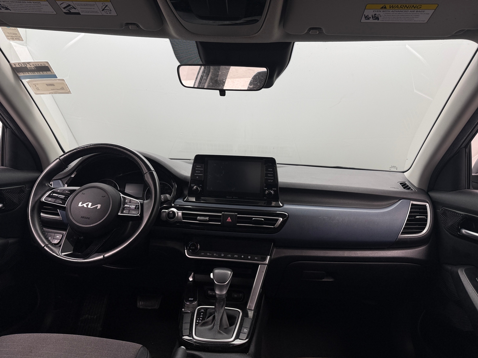 Thumbnail: 2023 Kia Seltos - 3