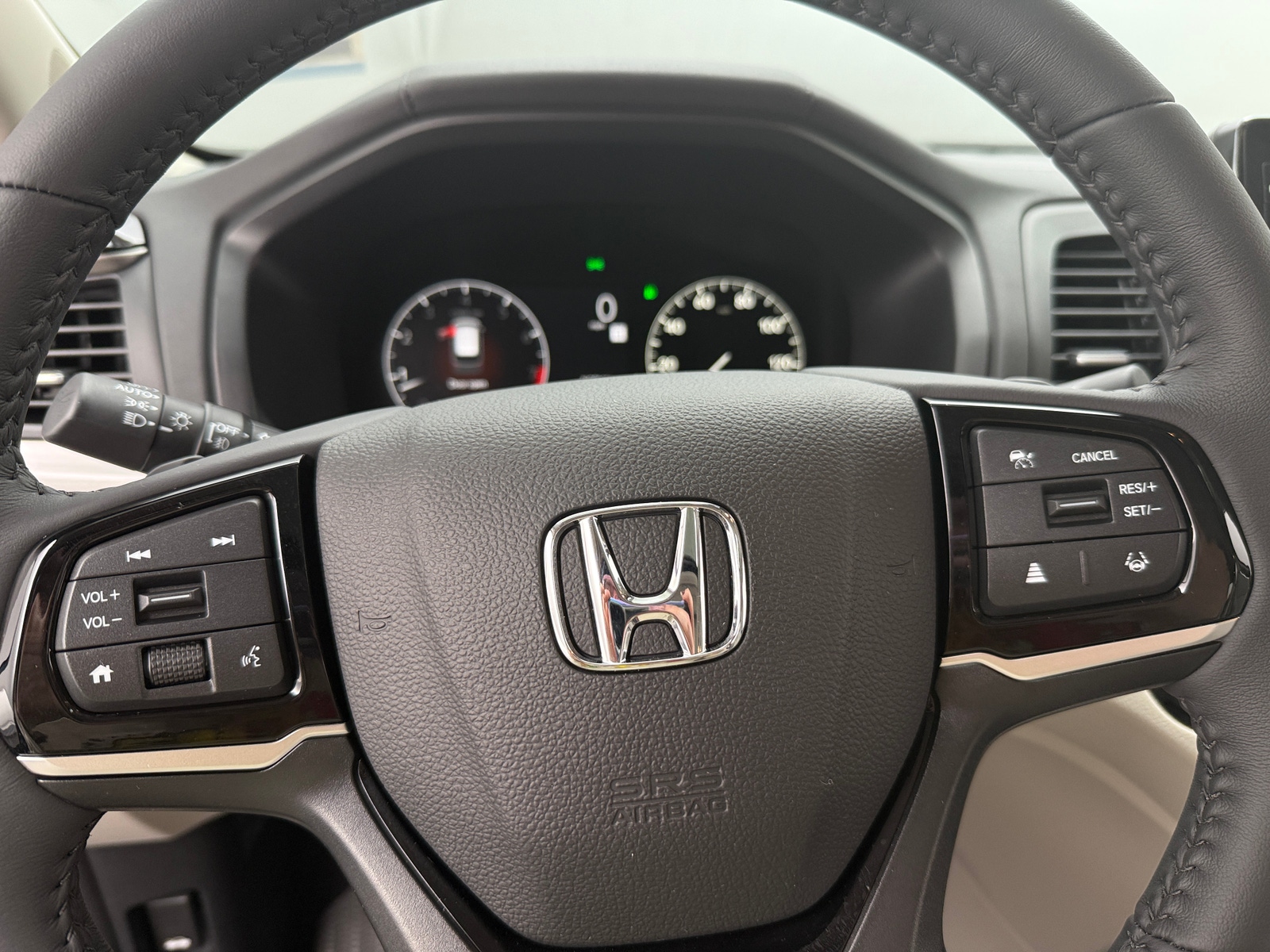 Thumbnail: 2026 Honda Odyssey - 4