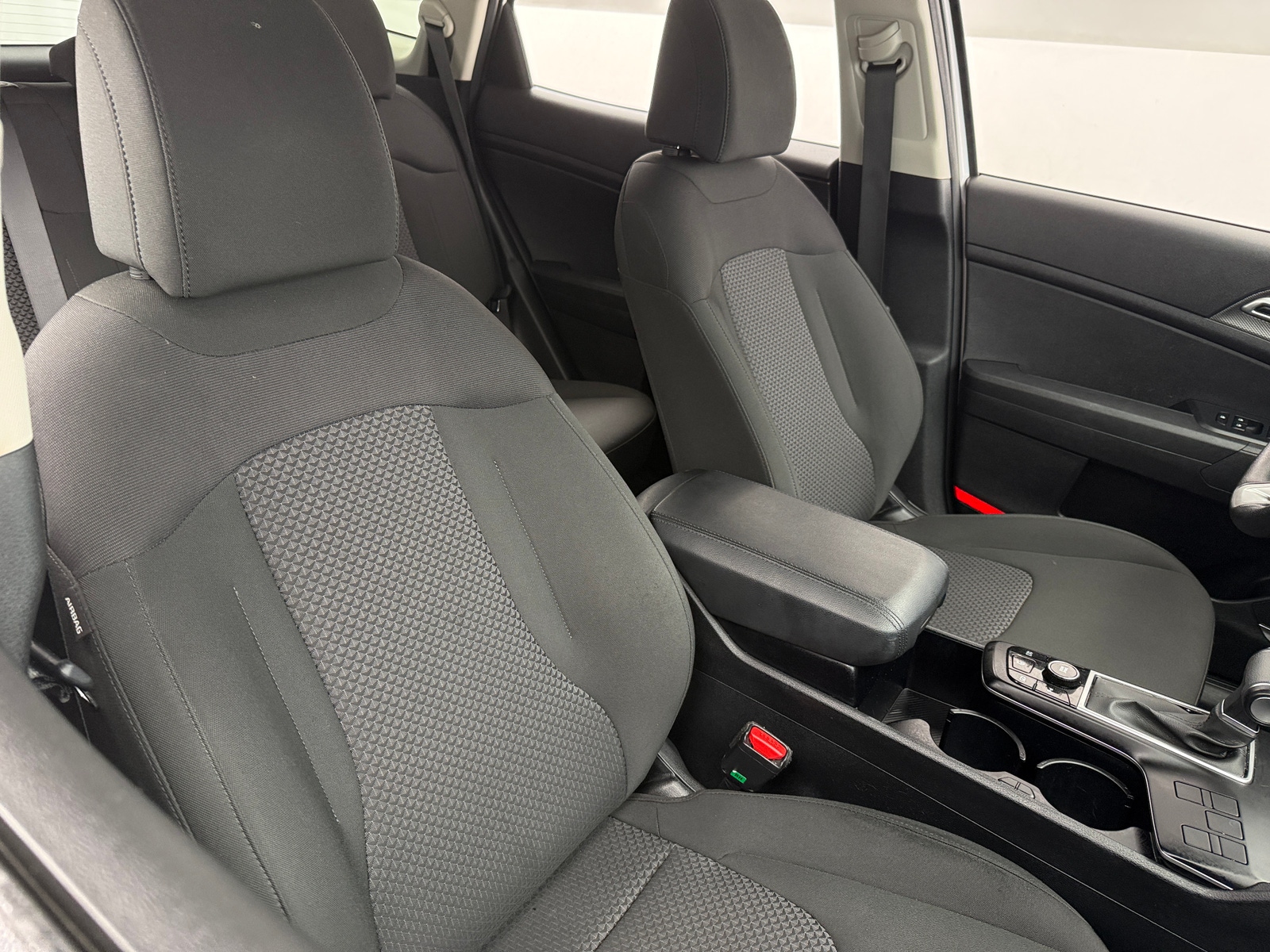 Thumbnail: 2025 Kia Sportage - 2