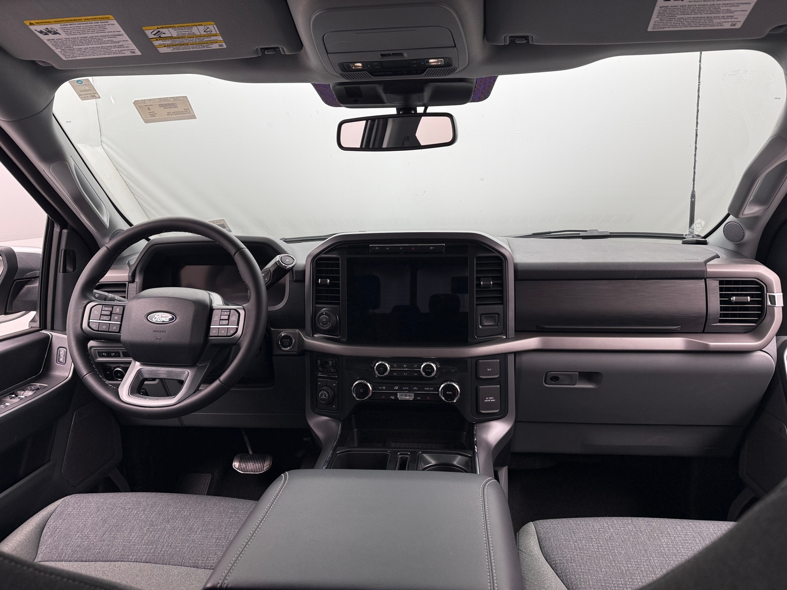 Thumbnail: 2024 Ford Econoline - 3