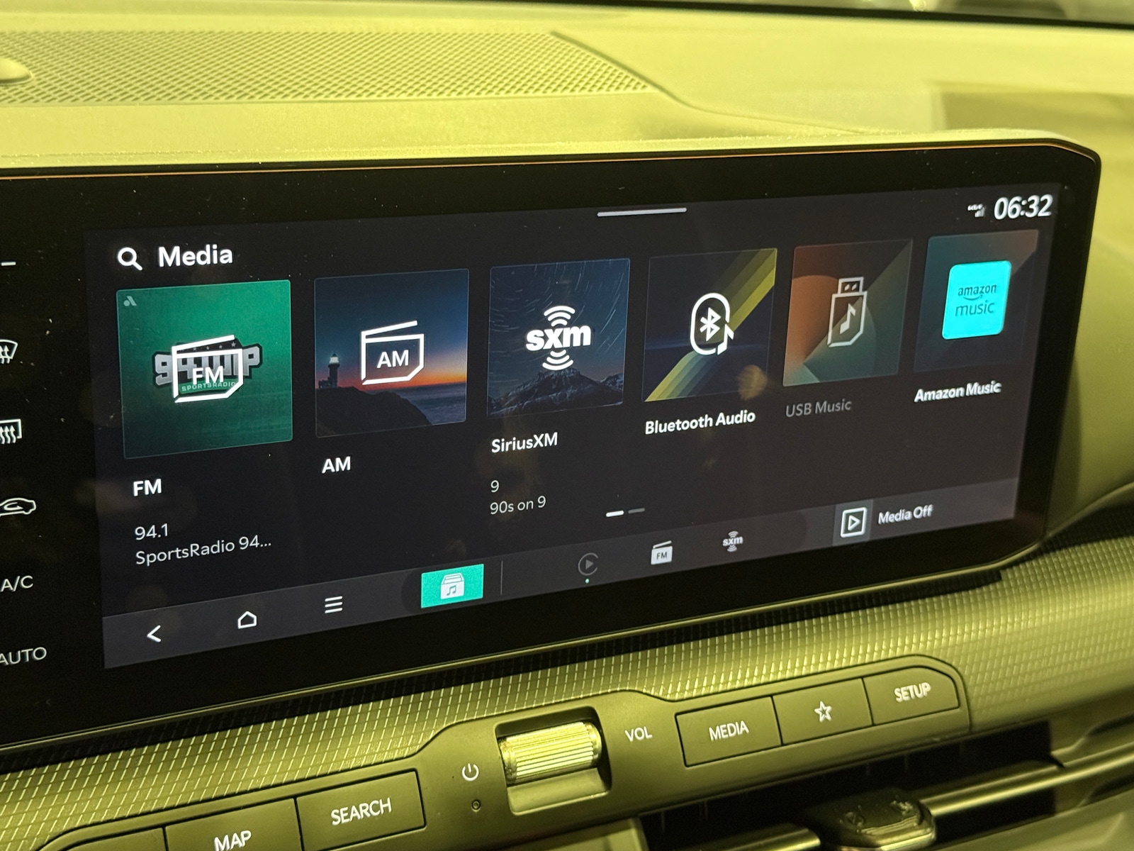 Thumbnail: 2025 Kia K4 - 4