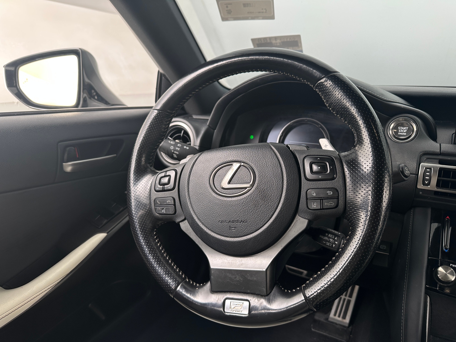 Thumbnail: 2021 Lexus IS - 4