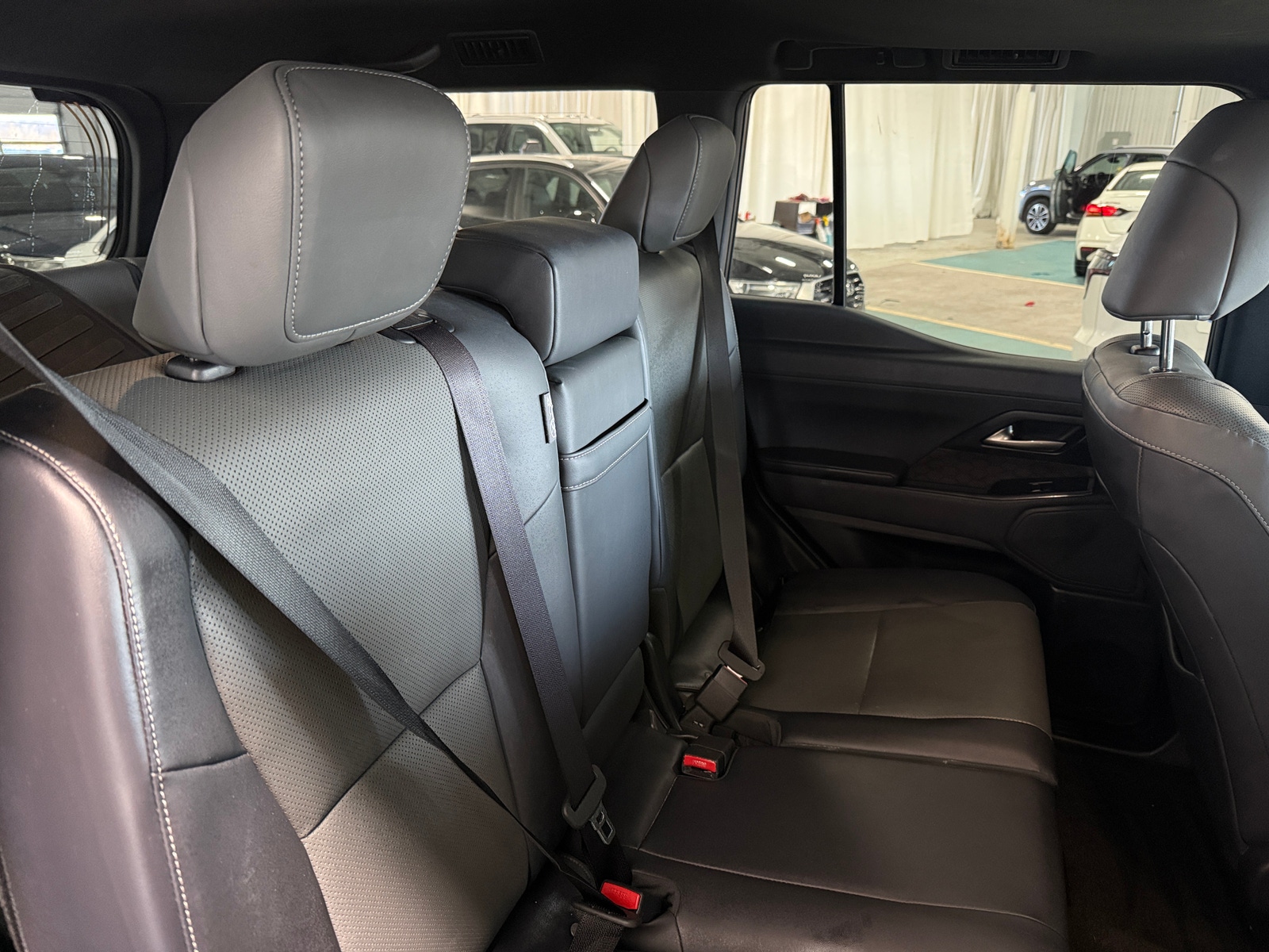 Thumbnail: 2024 Lexus GX - 5