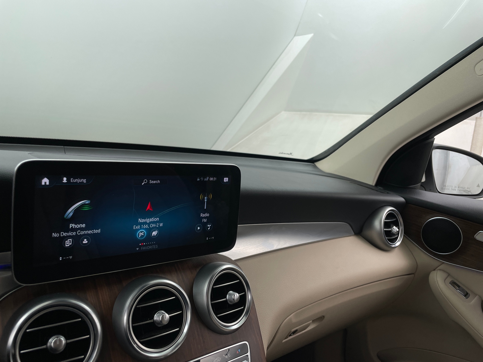 Thumbnail: 2022 Mercedes-Benz GLC - 3