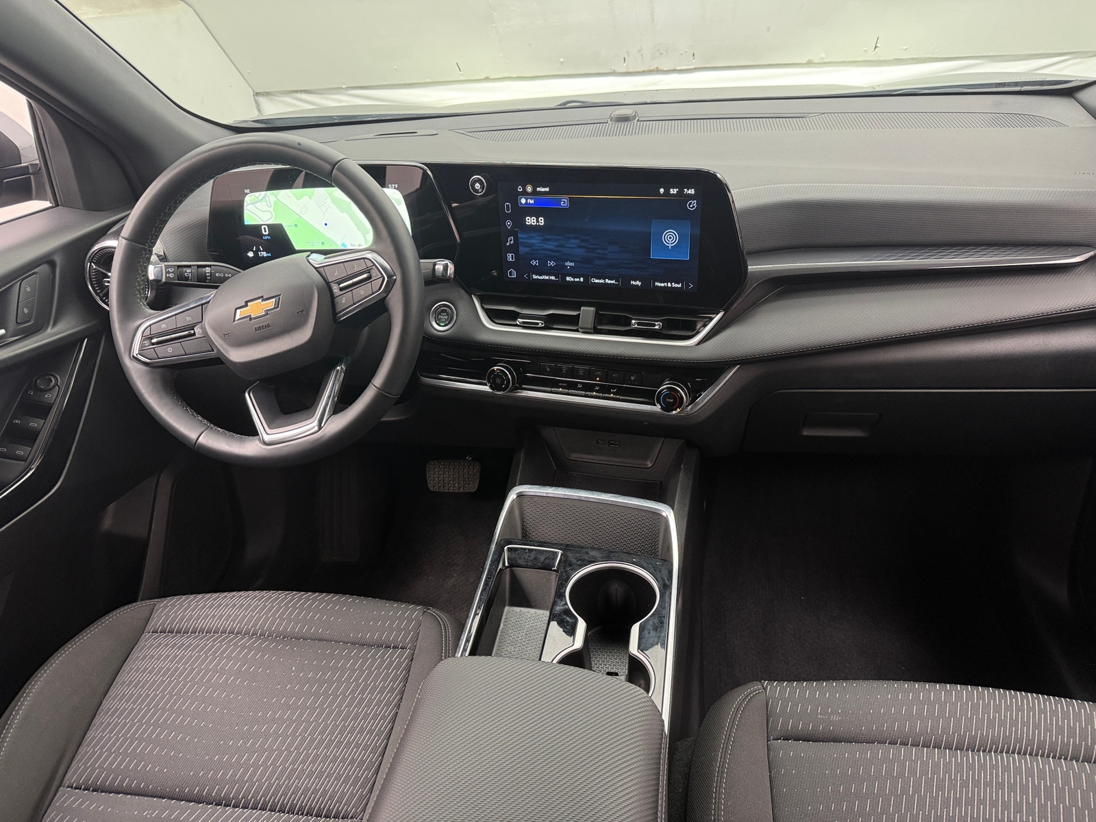 Thumbnail: 2025 Chevrolet Equinox - 3